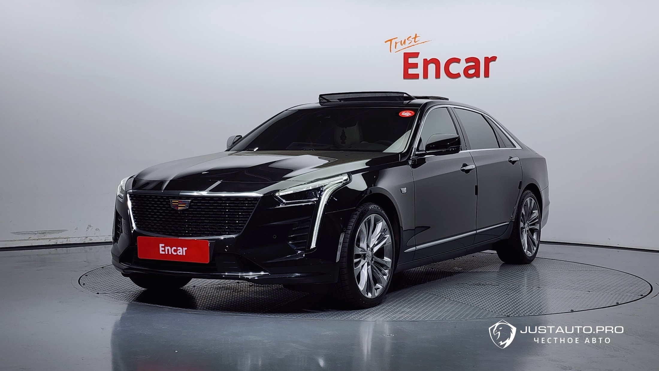 Автомобиль Cadillac CT6