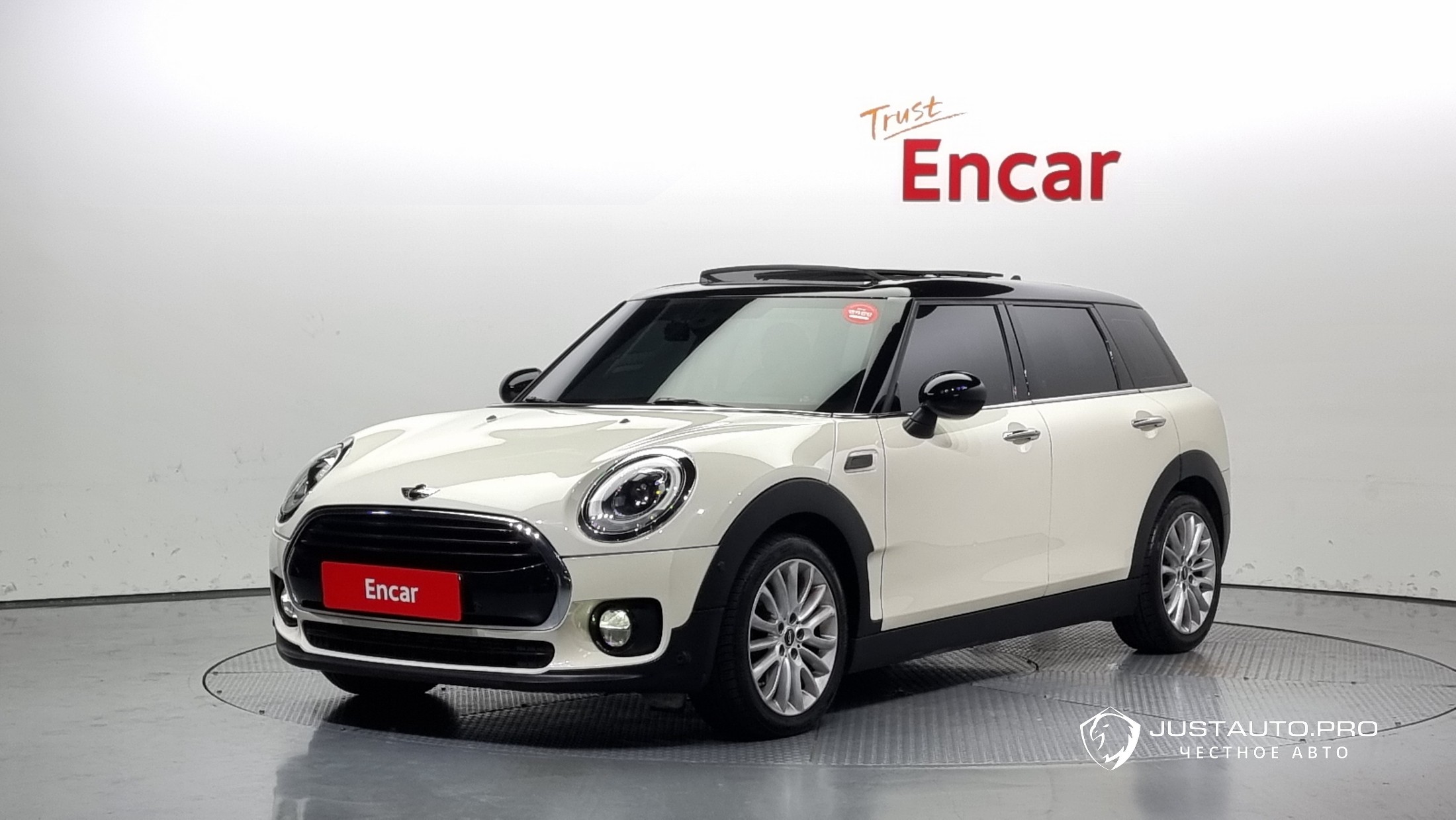 Автомобиль Mini Clubman