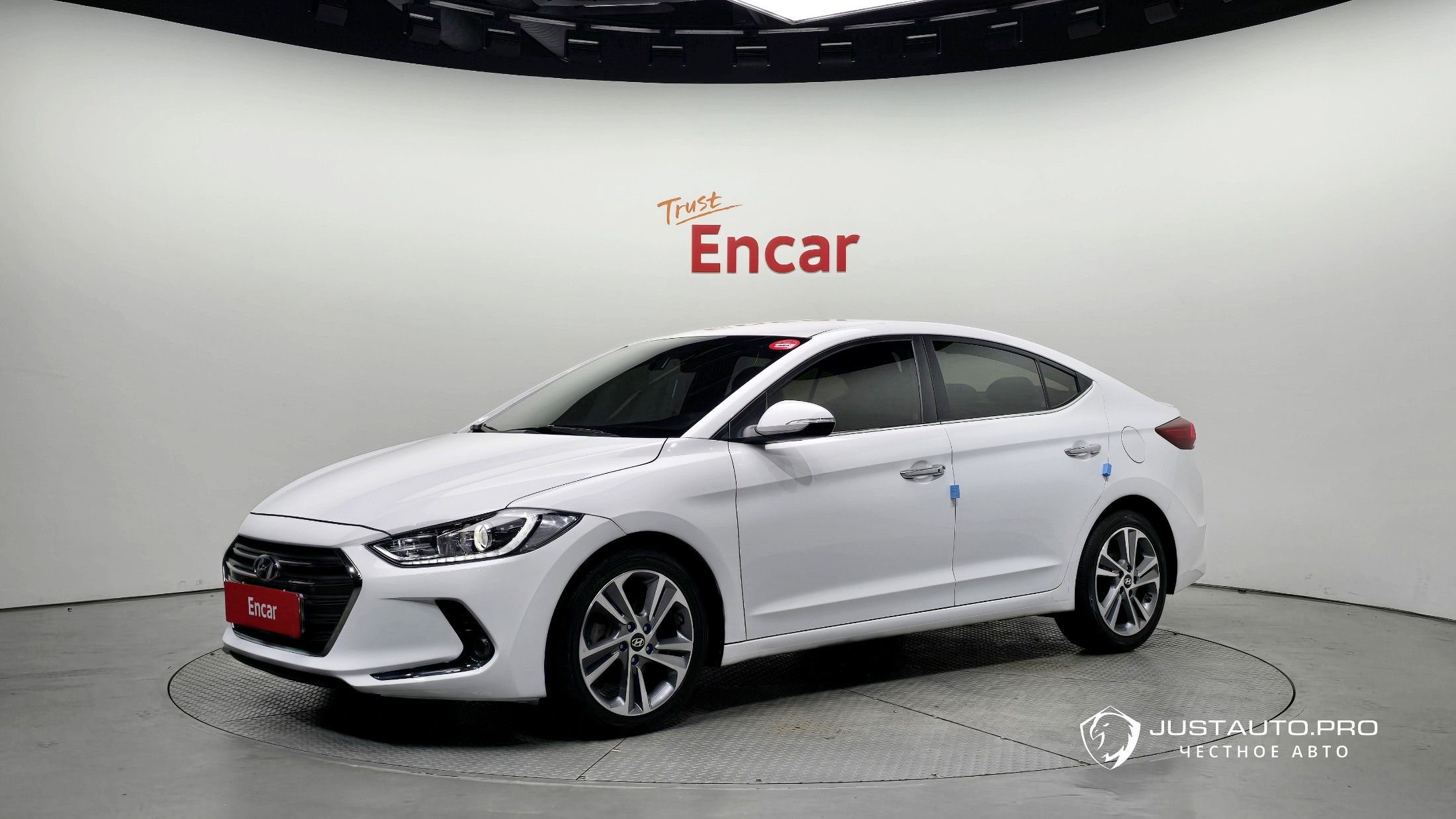 Автомобиль Hyundai AVANTE