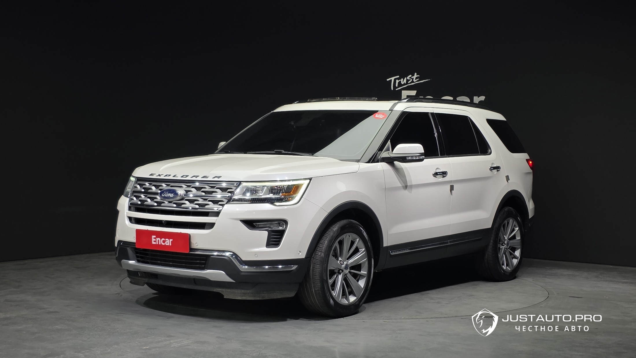 Автомобиль Ford Explorer