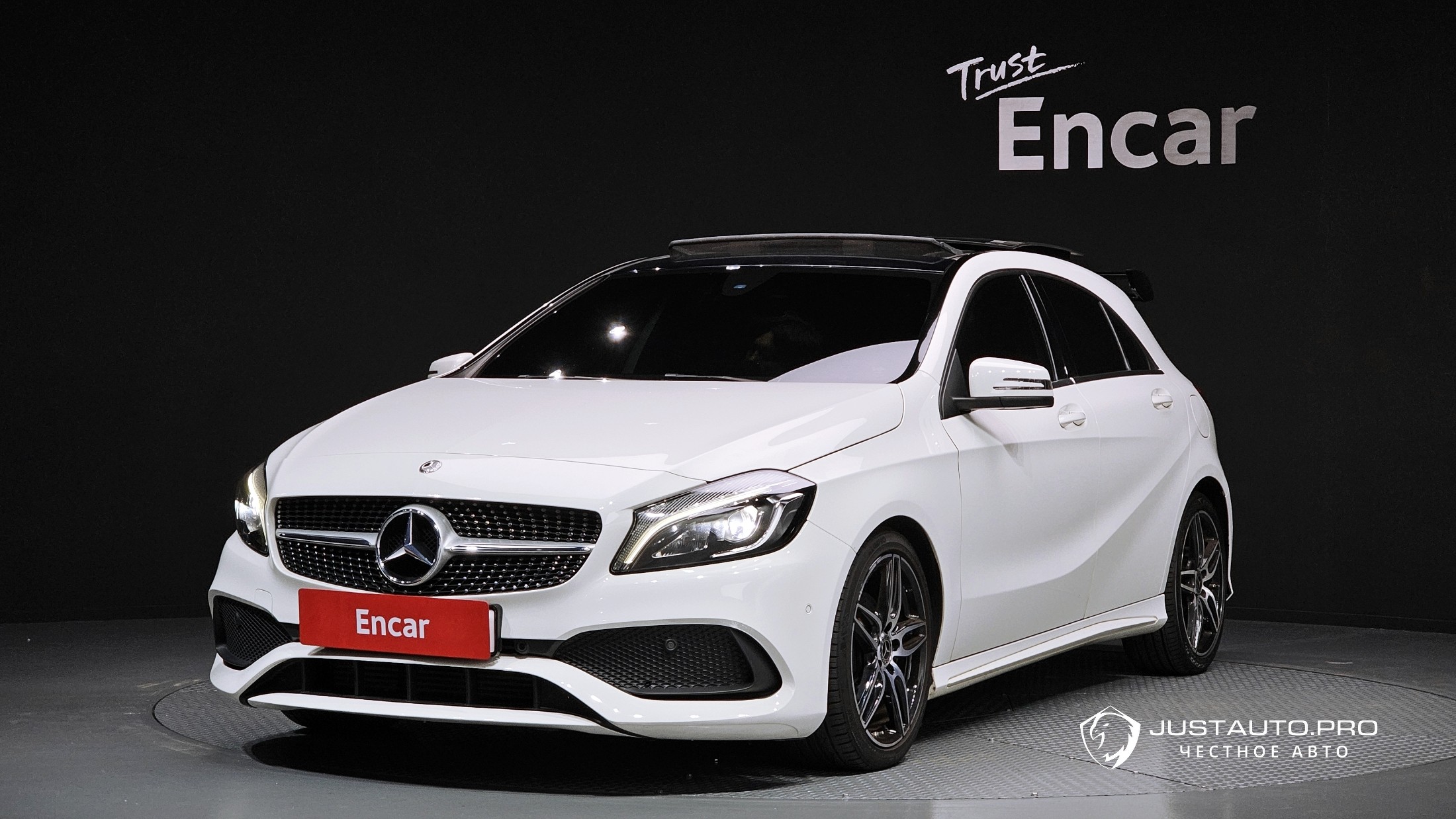 Автомобиль Mercedes-Benz A-Class