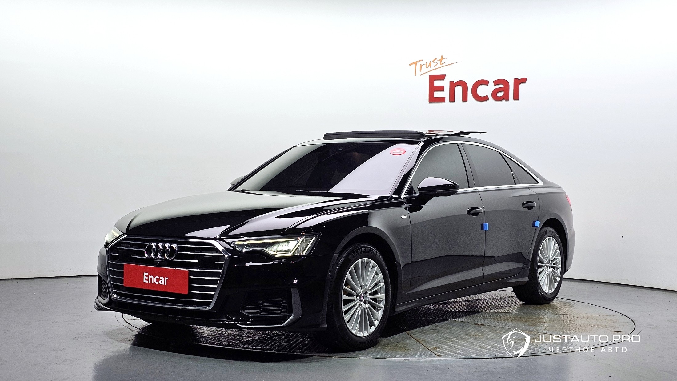 Автомобиль Audi A6