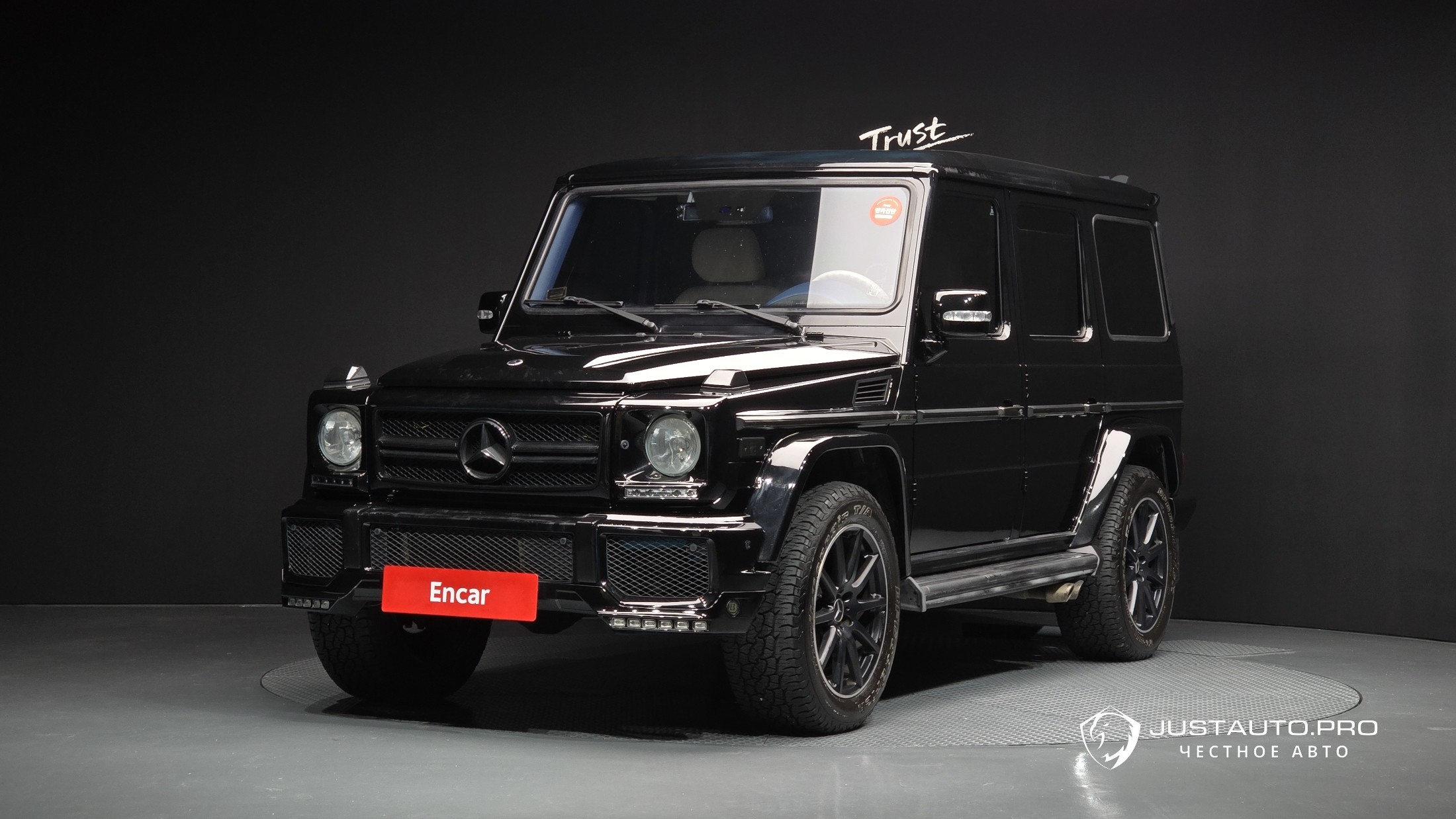 Автомобиль Mercedes-Benz G-Class