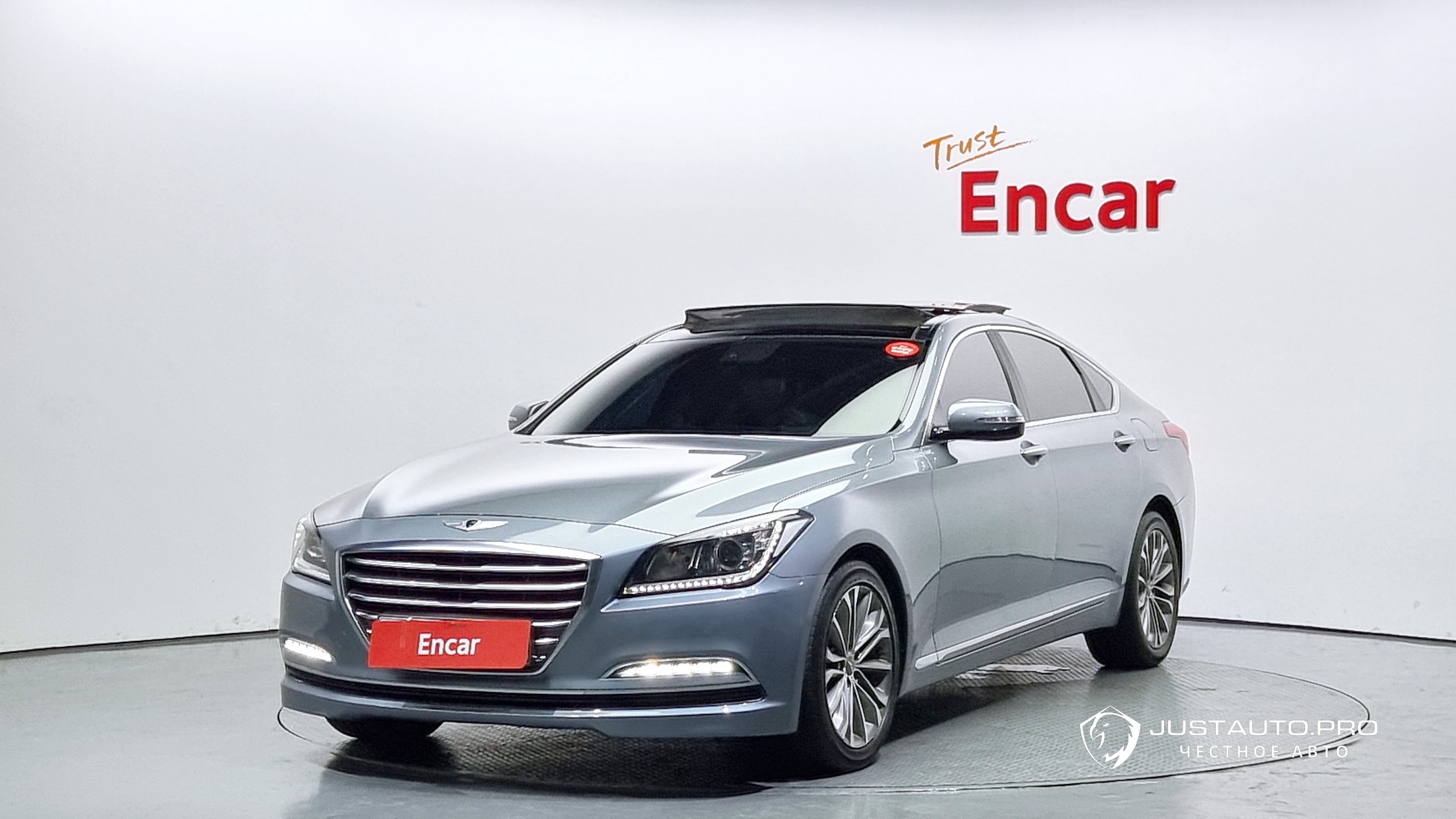 Автомобиль Hyundai Genesis