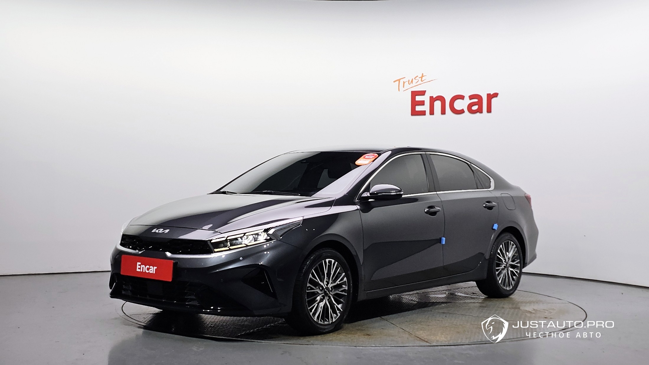 Автомобиль Kia K3