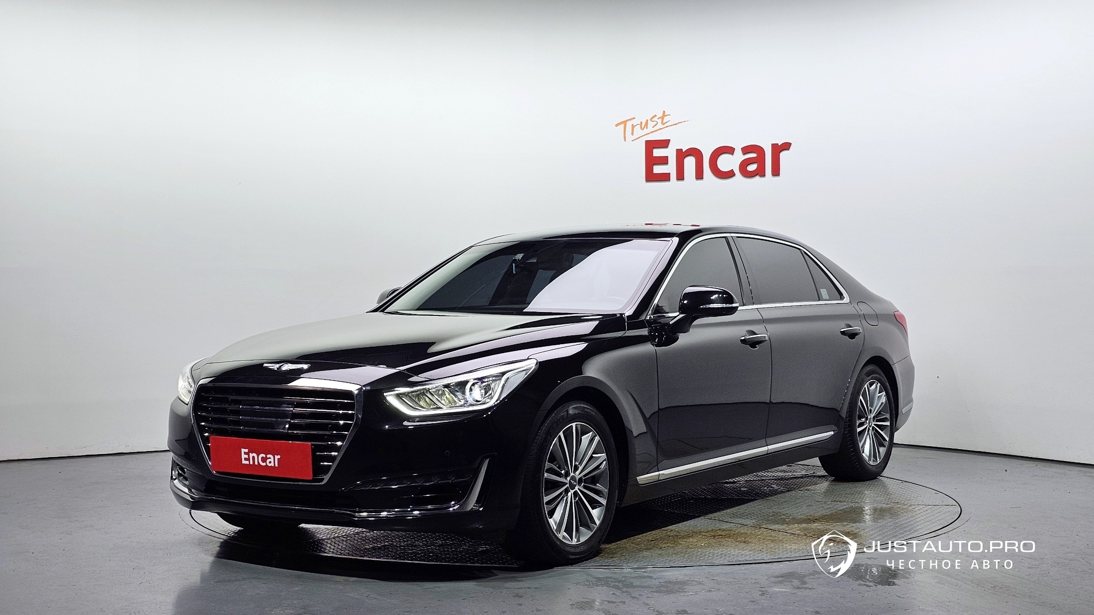Автомобиль Genesis EQ900