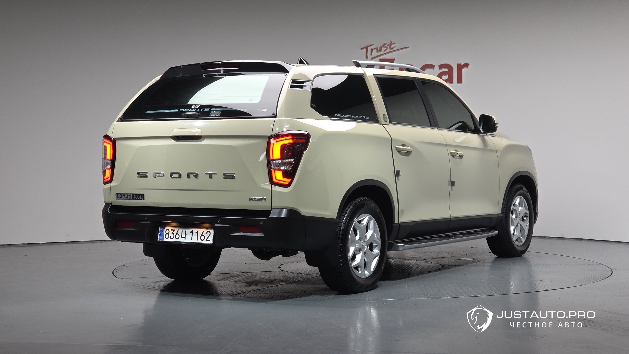 Автомобиль KG_Mobility_Ssangyong Rexton