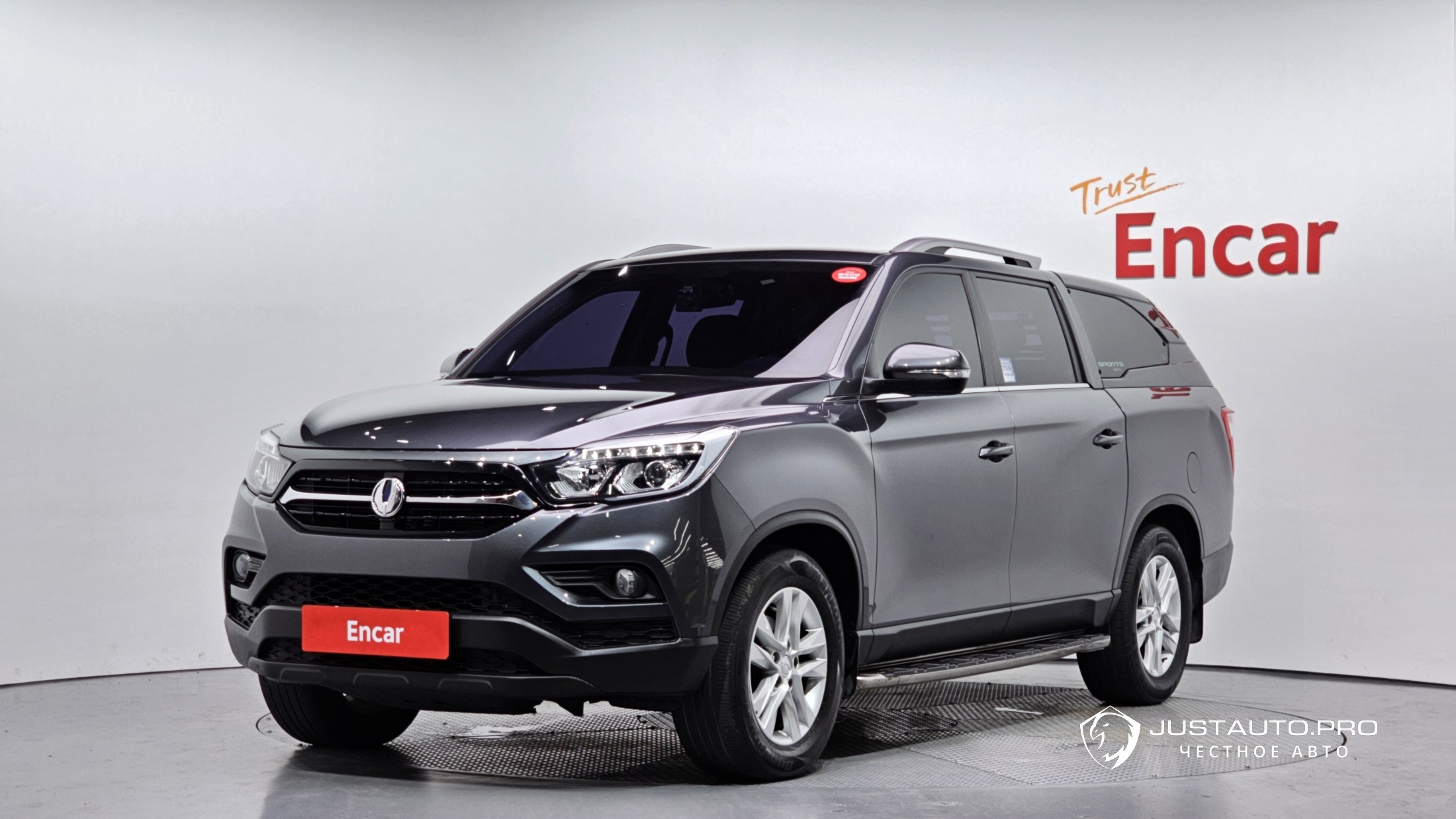 Автомобиль KG_Mobility_Ssangyong Rexton
