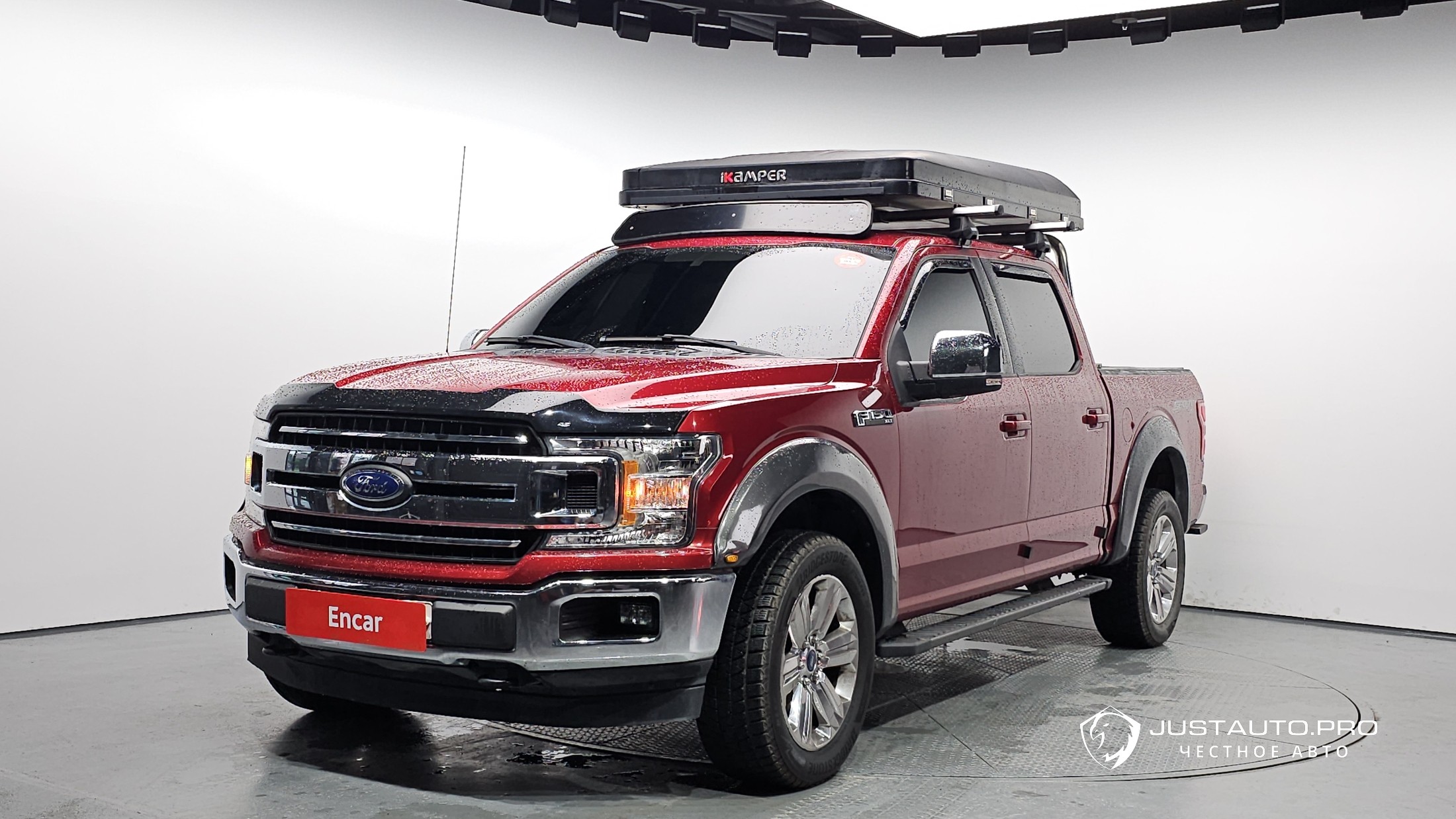 Автомобиль Ford F150