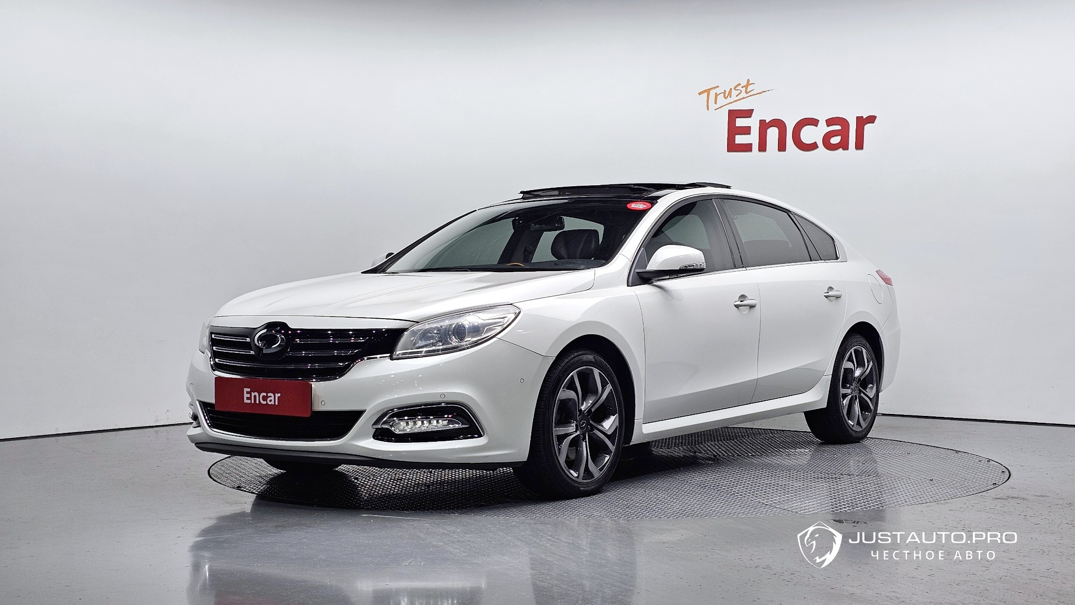 Автомобиль Renault-KoreaSamsung SM7