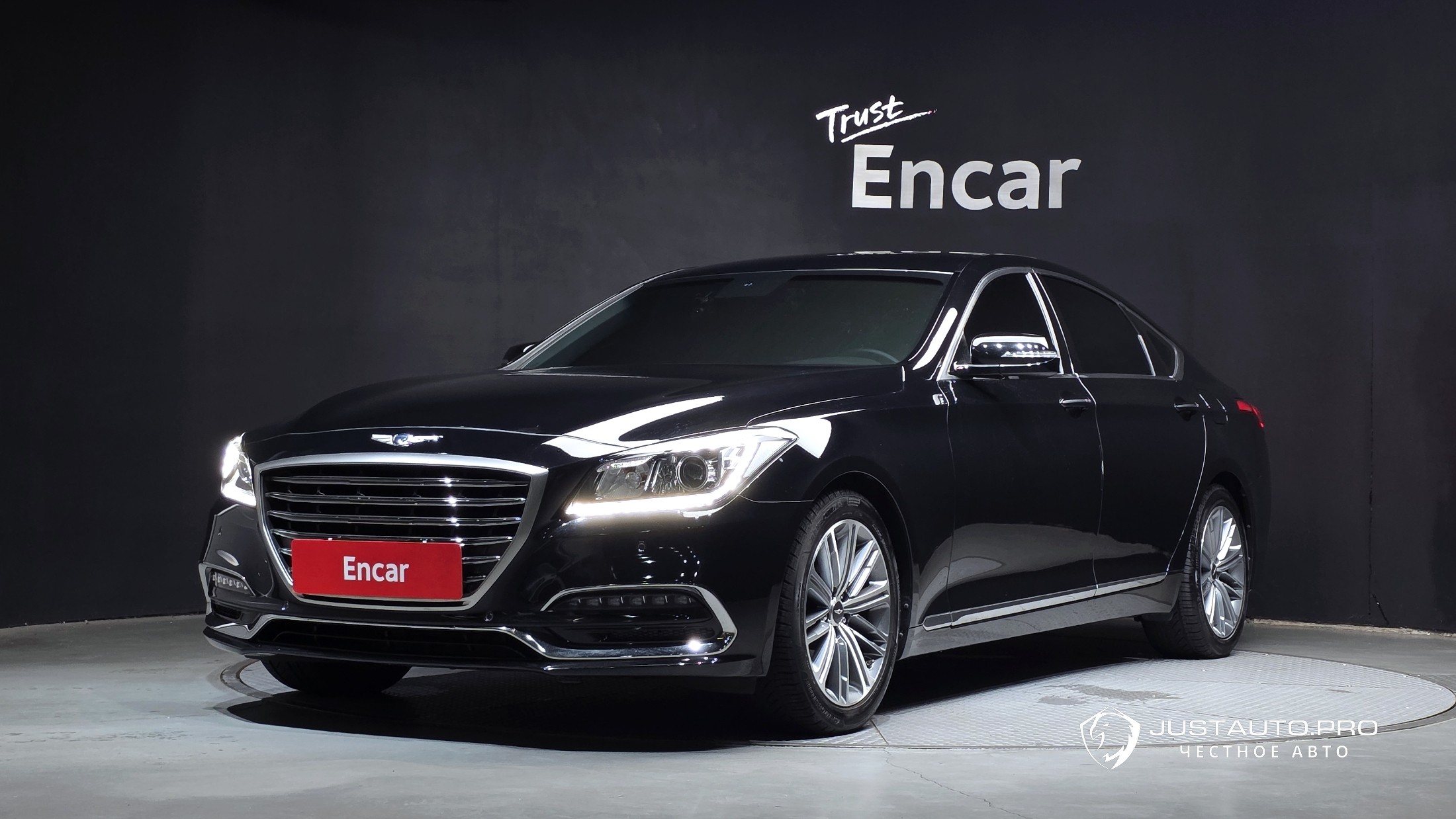 Автомобиль Genesis G80