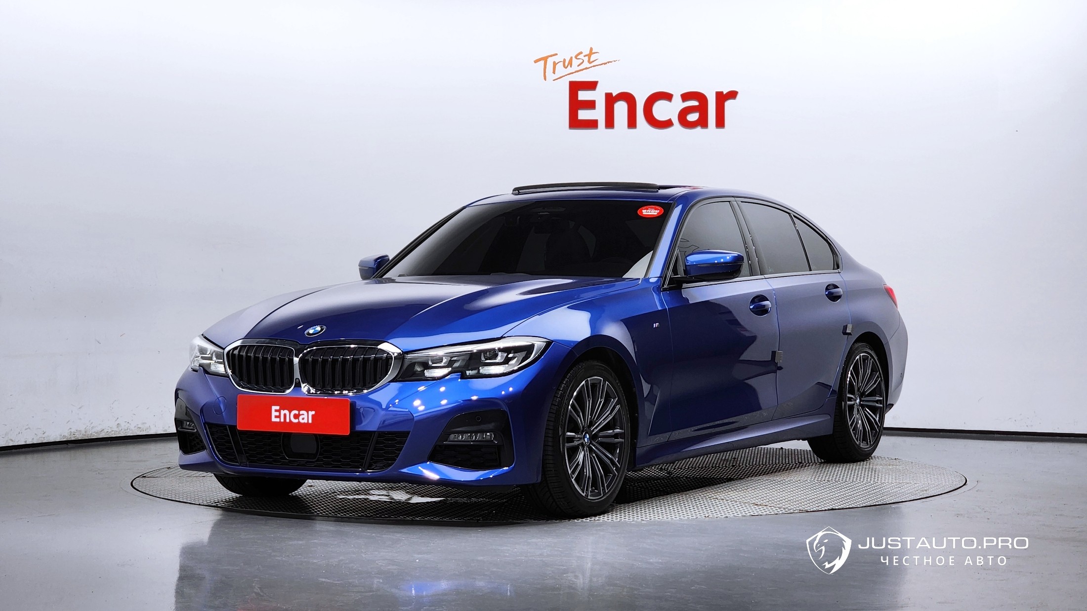 Автомобиль BMW 3-Series