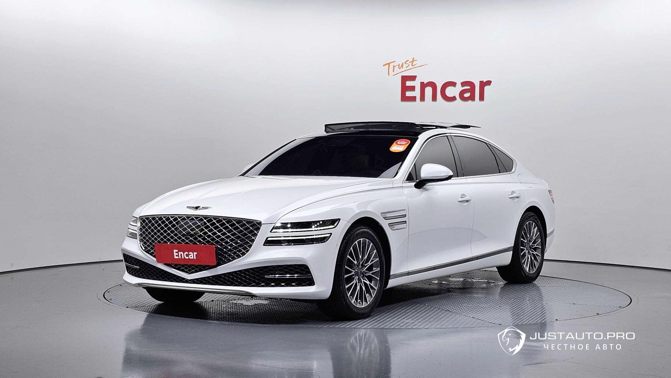 Автомобиль Genesis G80