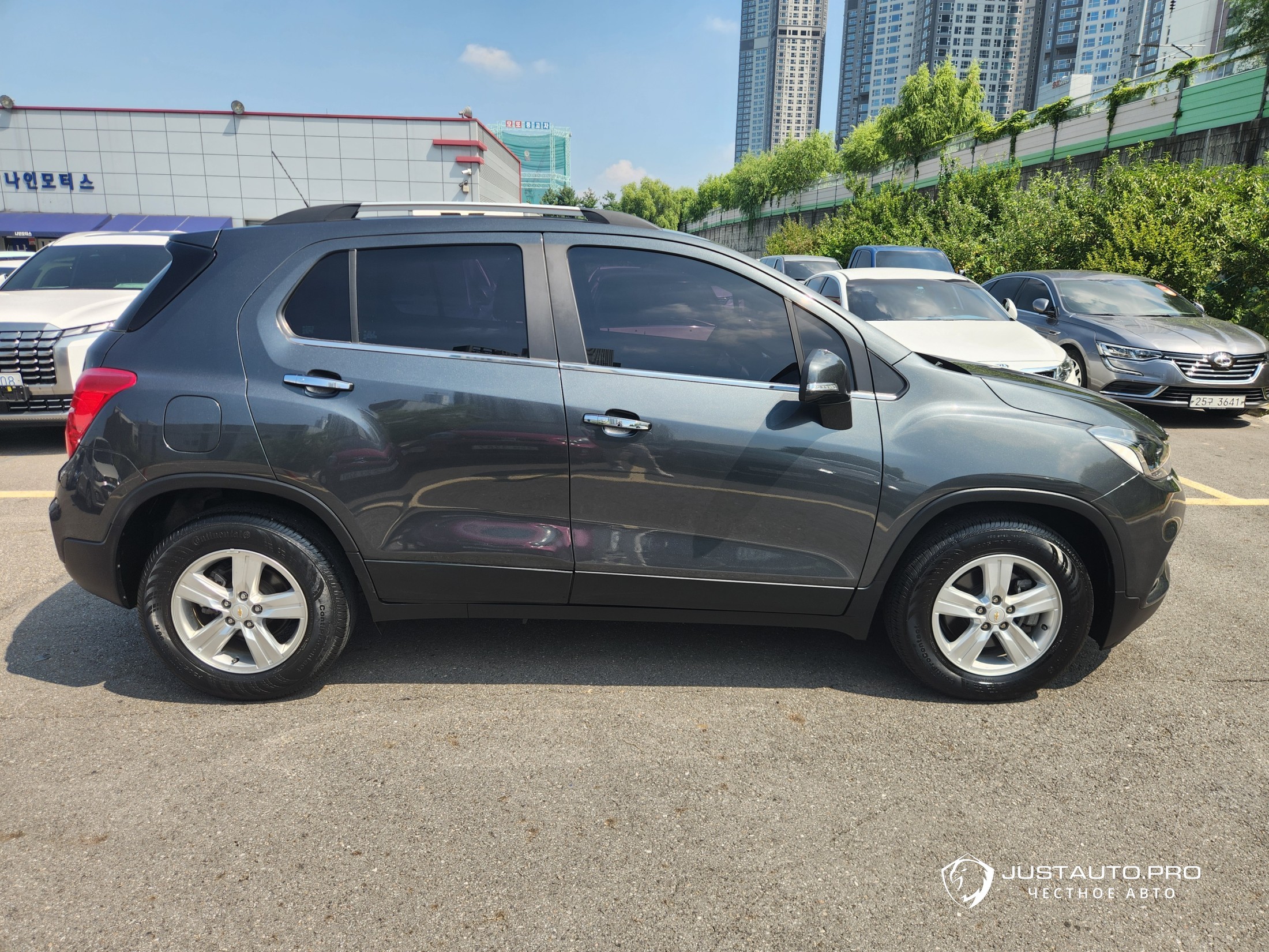 Автомобиль ChevroletGMDaewoo Trax