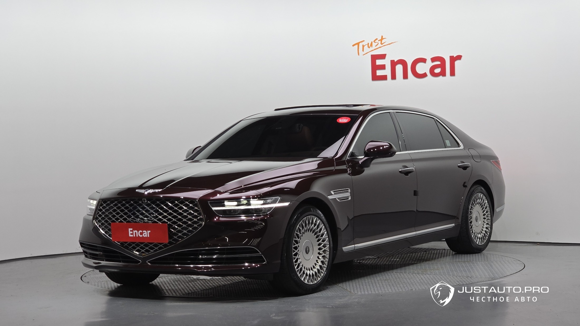 Автомобиль Genesis G90