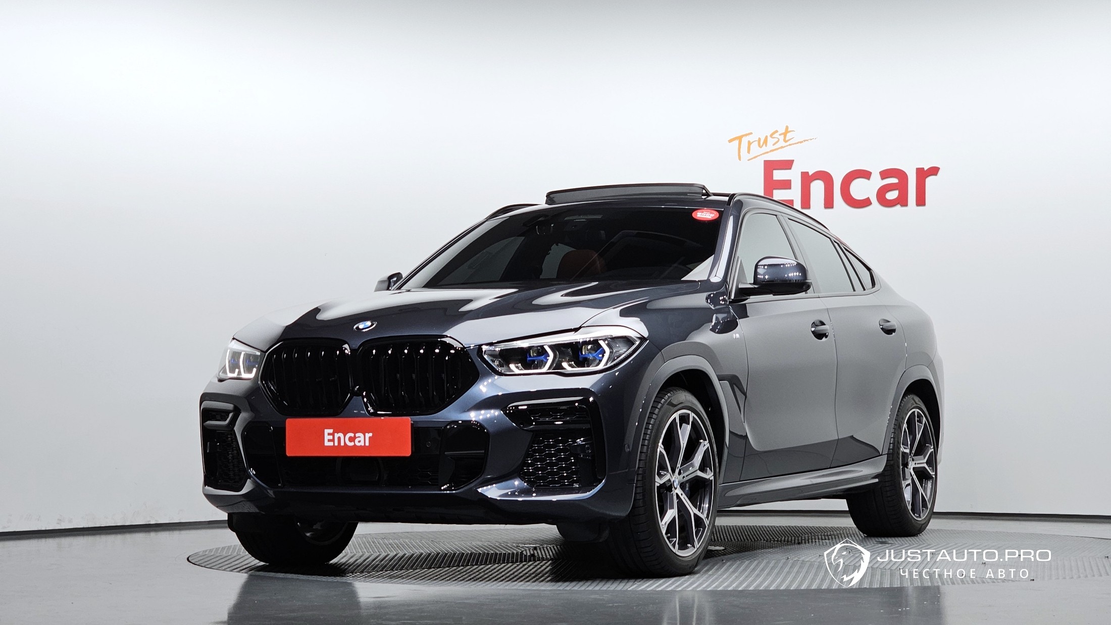 Автомобиль BMW X6