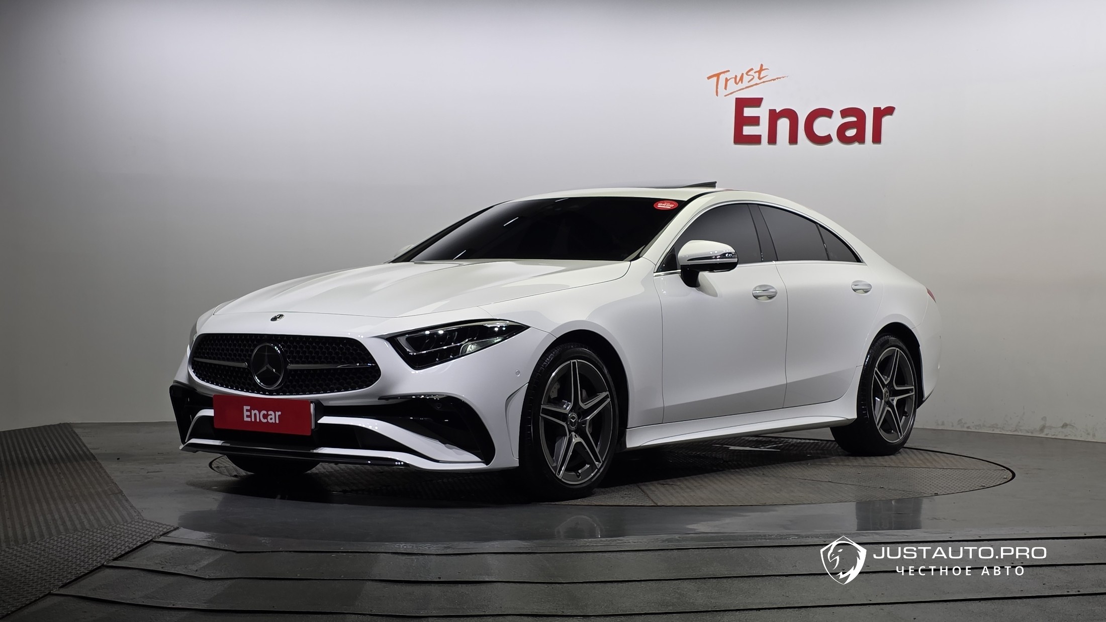 Автомобиль Mercedes-Benz CLS-Class