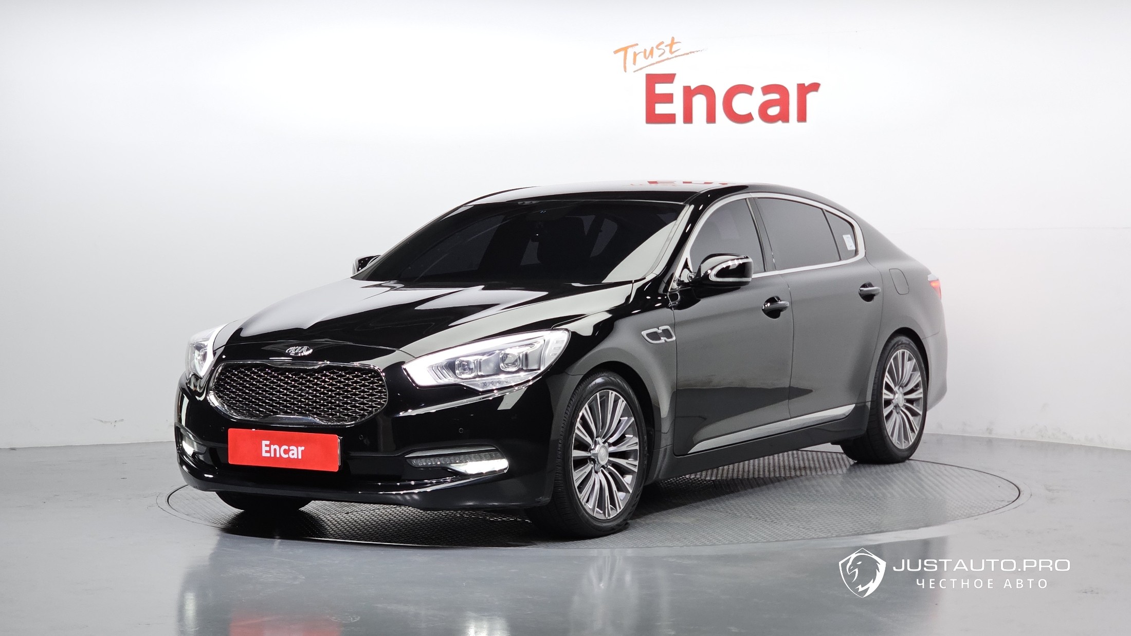 Автомобиль Kia K9