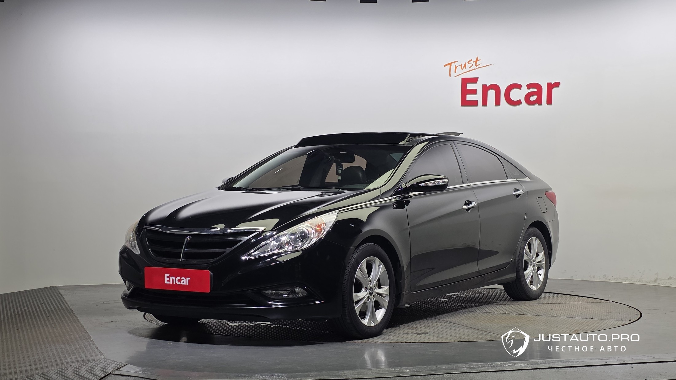 Автомобиль Hyundai Sonata