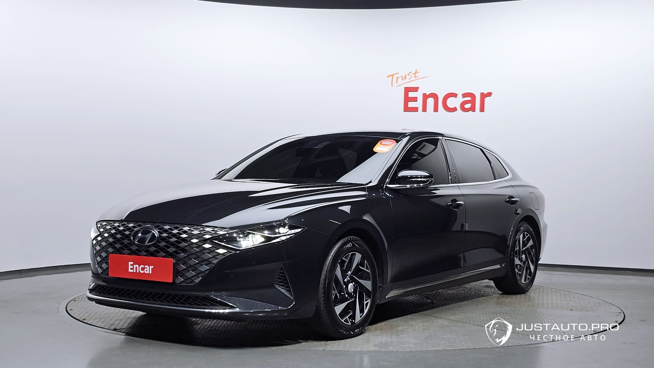 Автомобиль Hyundai Grandeur