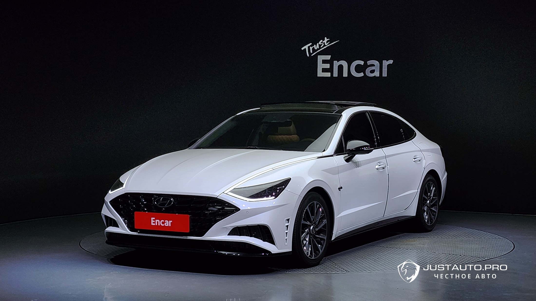 Автомобиль Hyundai Sonata