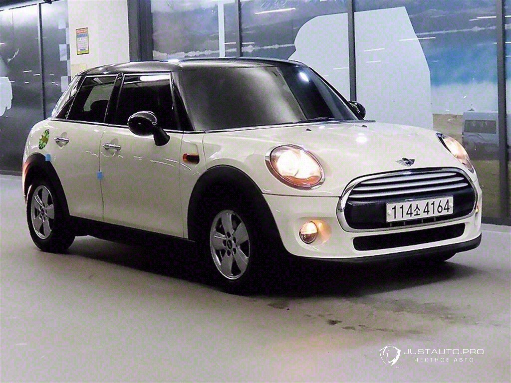 Автомобиль Mini Cooper