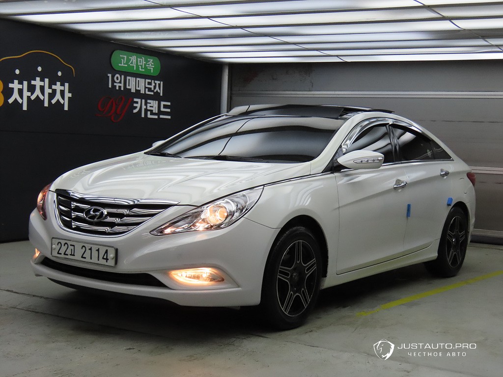 Автомобиль Hyundai Sonata