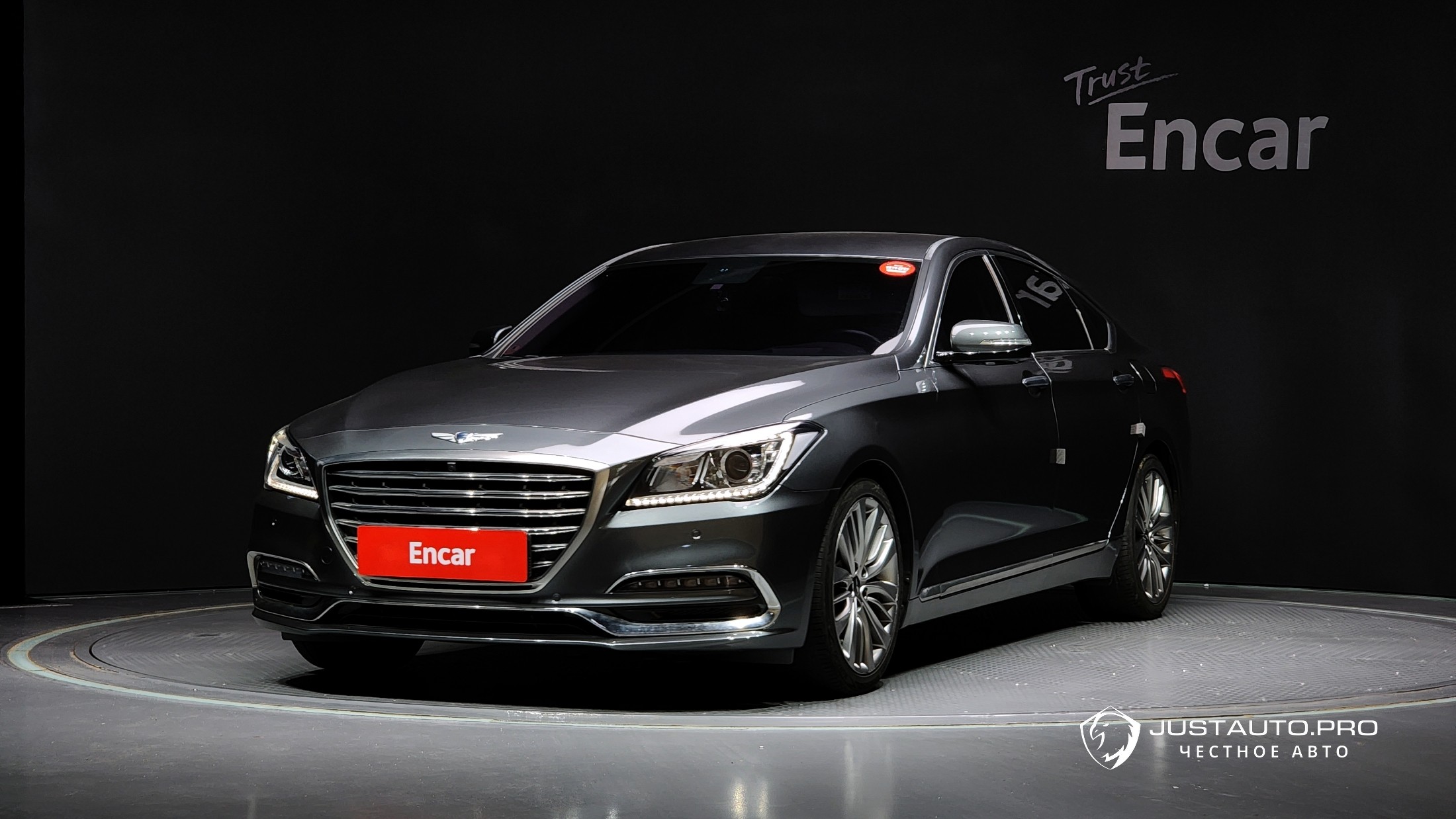 Автомобиль Genesis G80