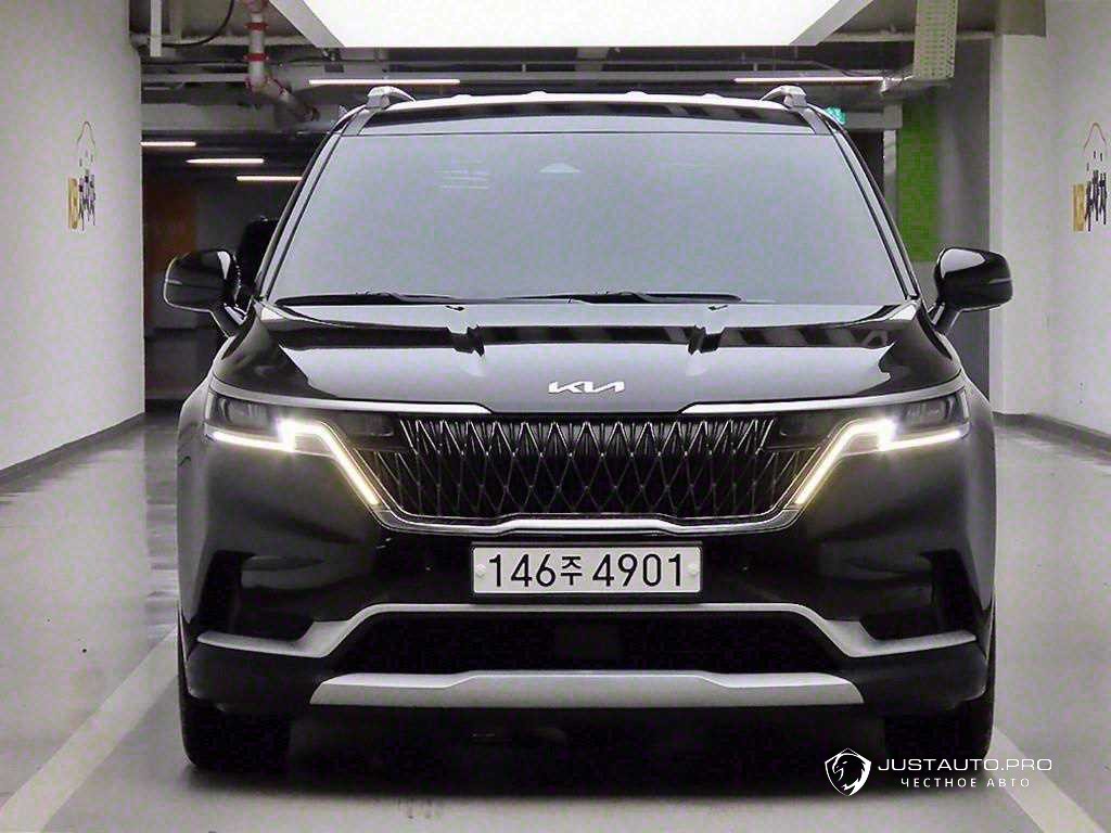 Автомобиль Kia Canival