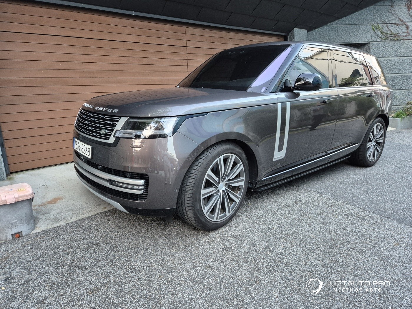 Автомобиль Land Rover Range Rover