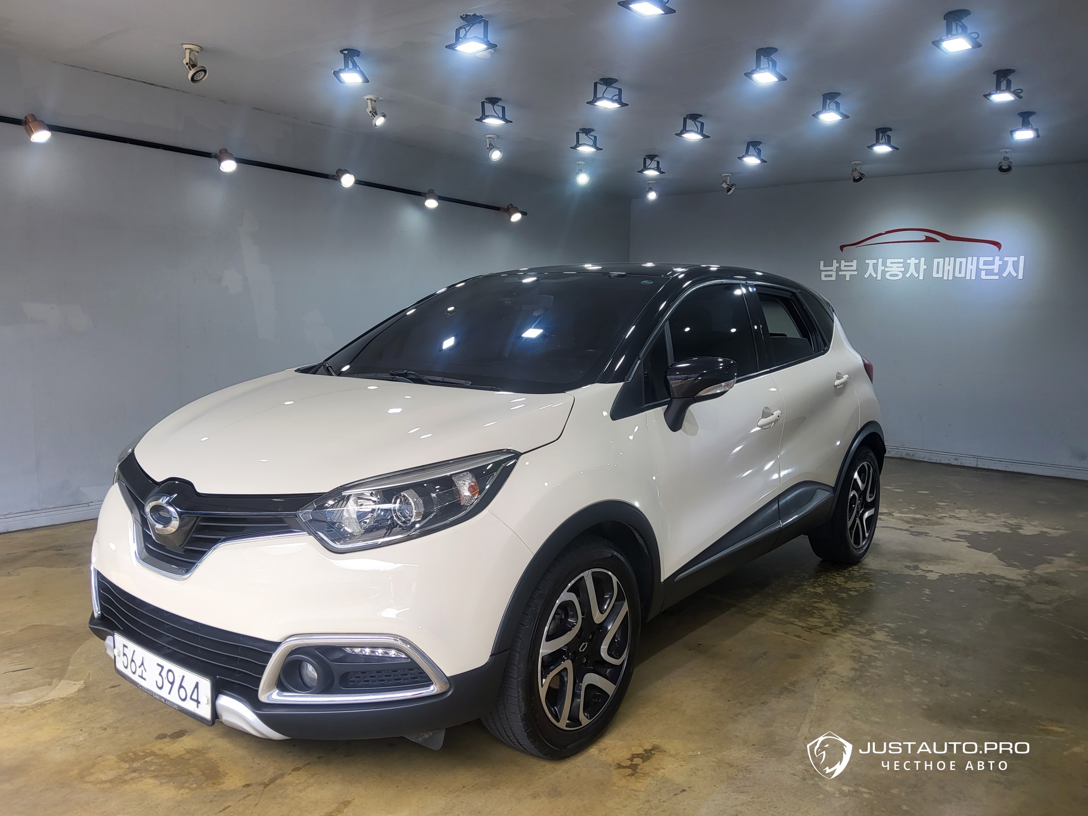 Автомобиль Renault-KoreaSamsung QM3