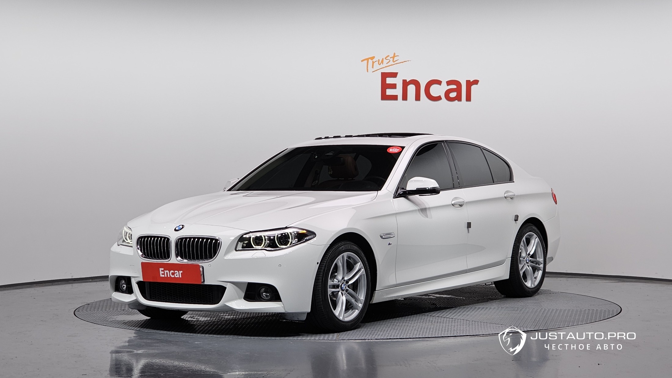 Автомобиль BMW 5-Series
