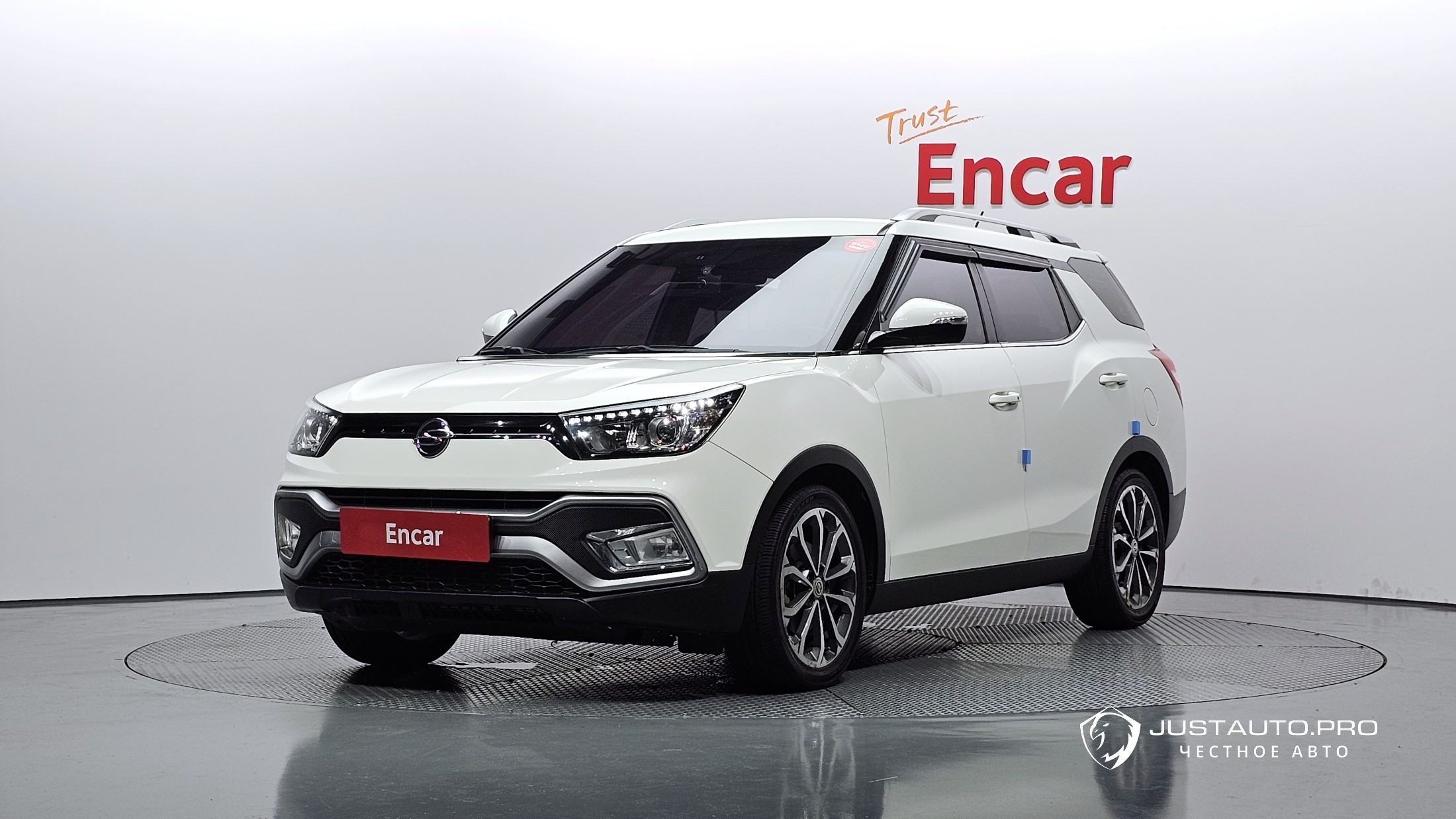 Автомобиль KG_Mobility_Ssangyong TIBOLI