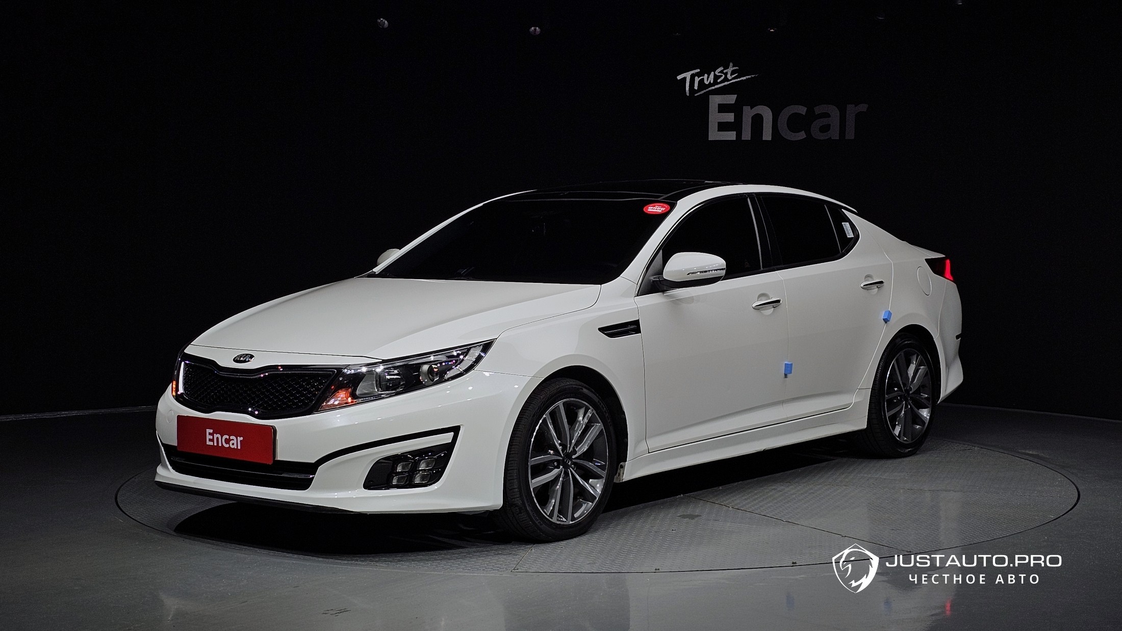 Автомобиль Kia K5