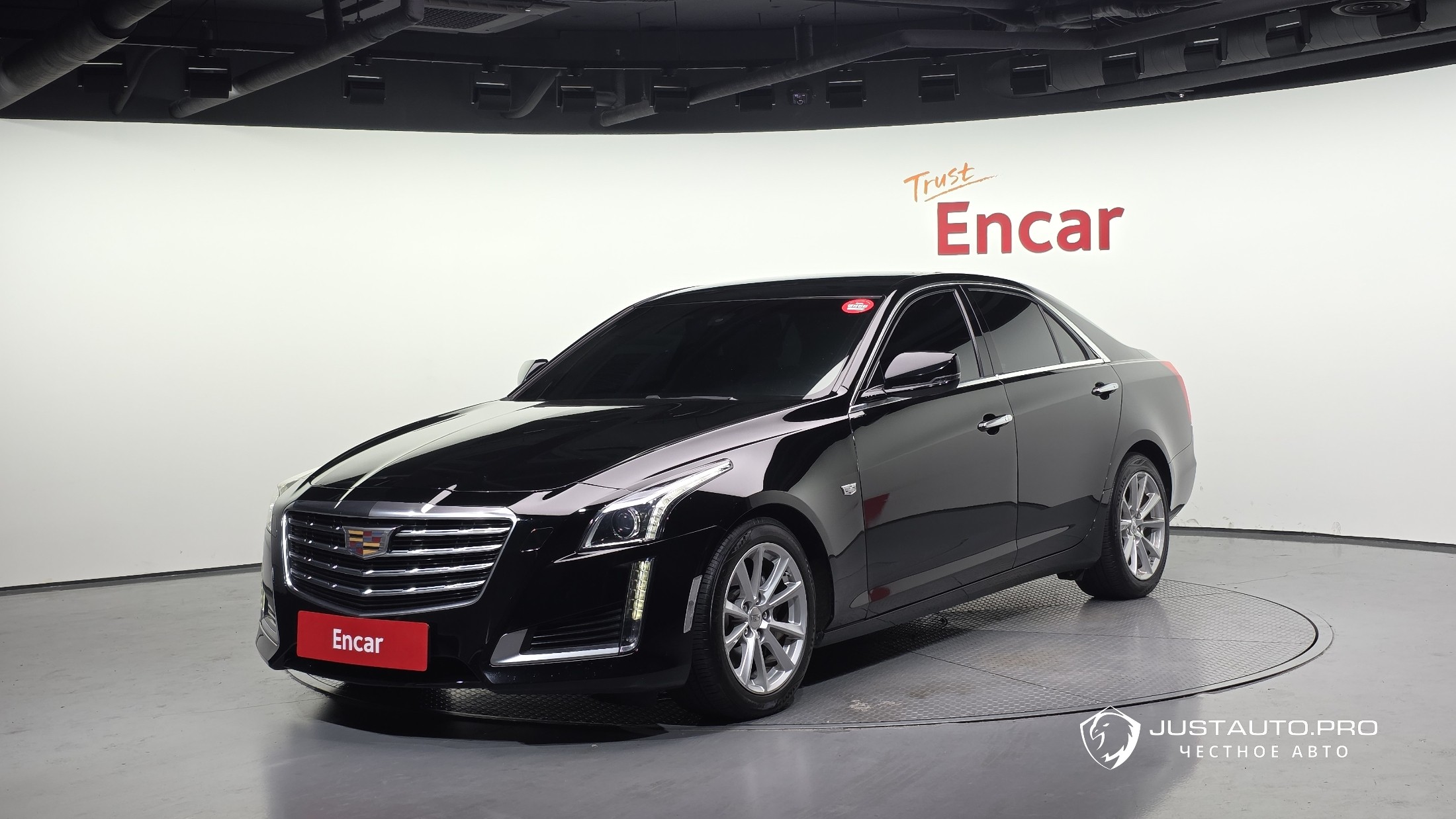 Автомобиль Cadillac CTS