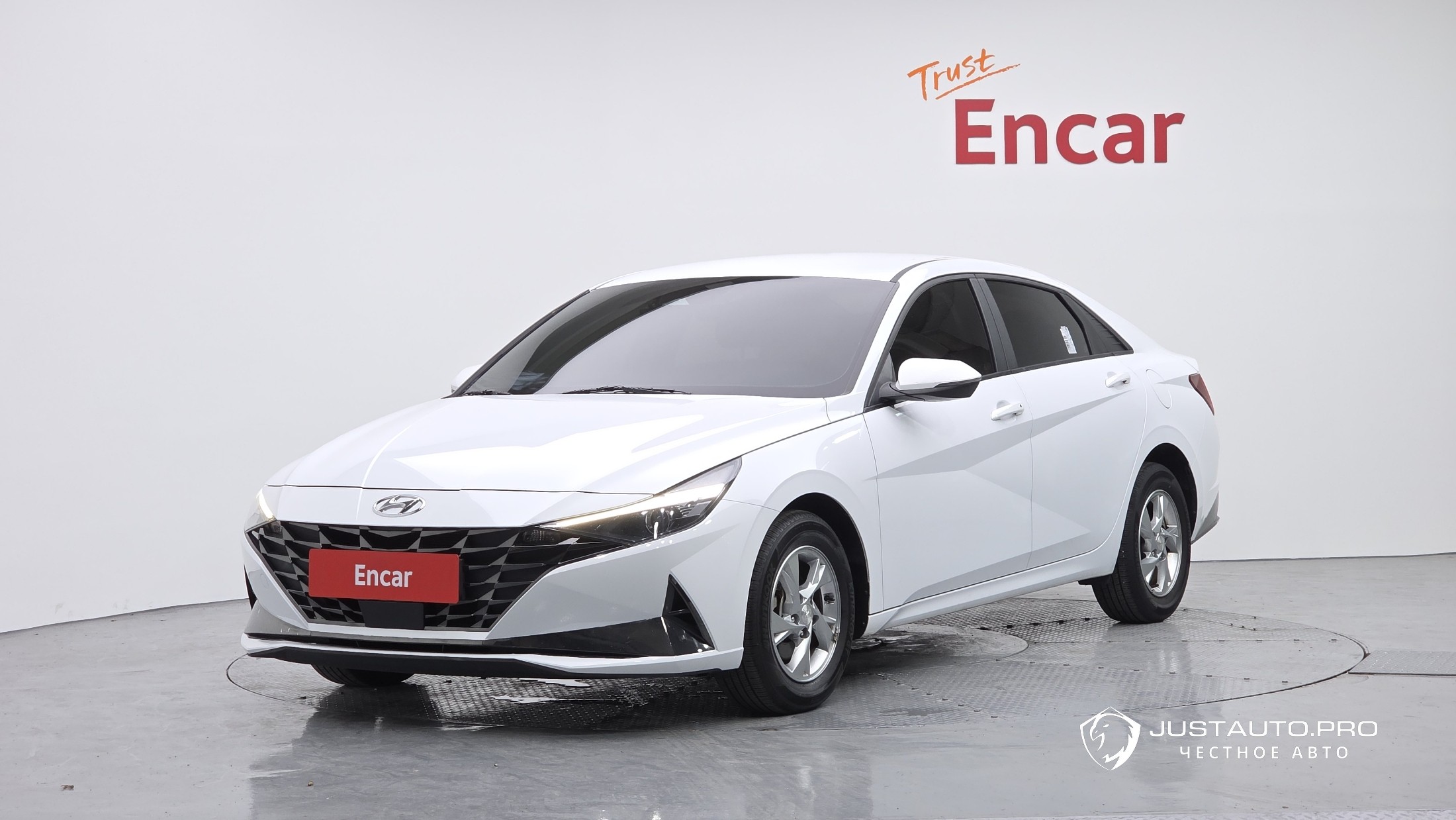 Автомобиль Hyundai AVANTE