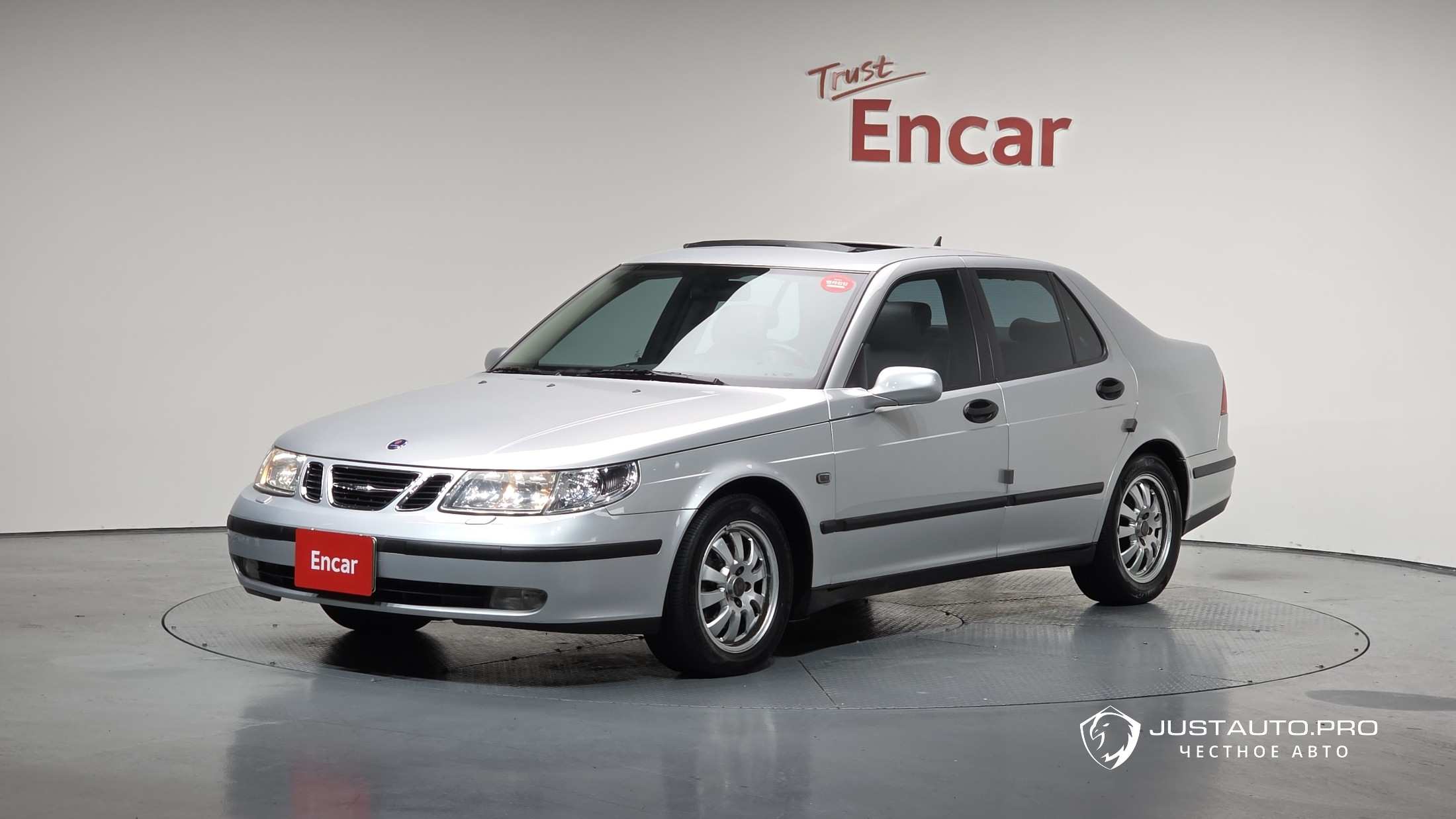 Автомобиль Saab 9-5