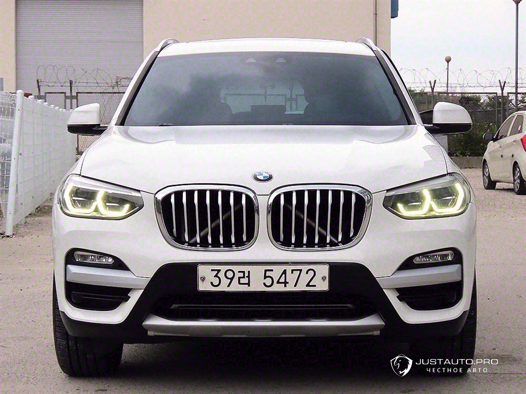 Автомобиль BMW X3