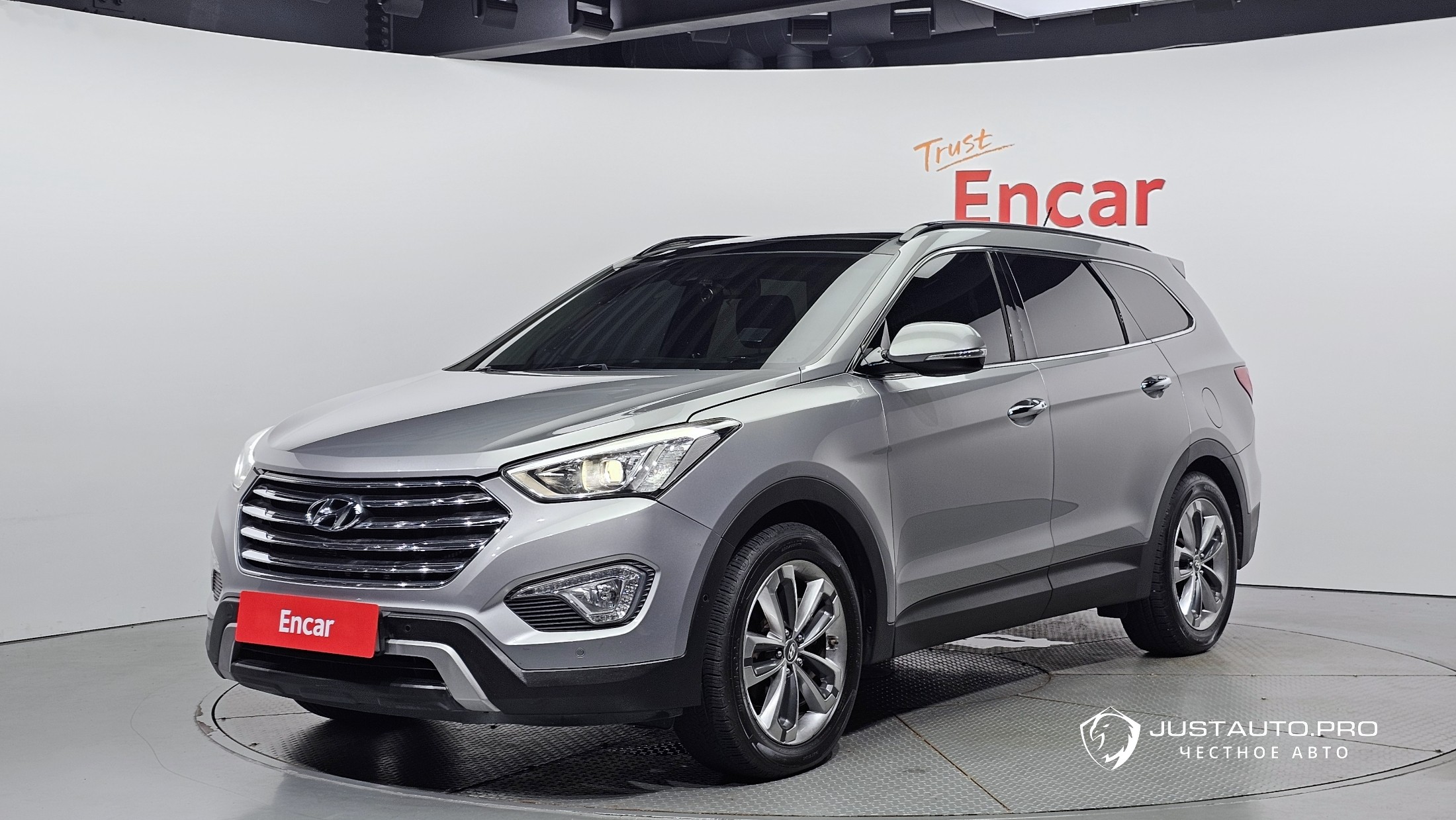 Автомобиль Hyundai Maxcruz