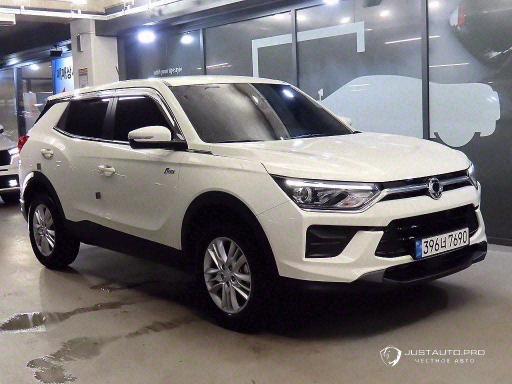 Автомобиль KG_Mobility_Ssangyong KORANDO