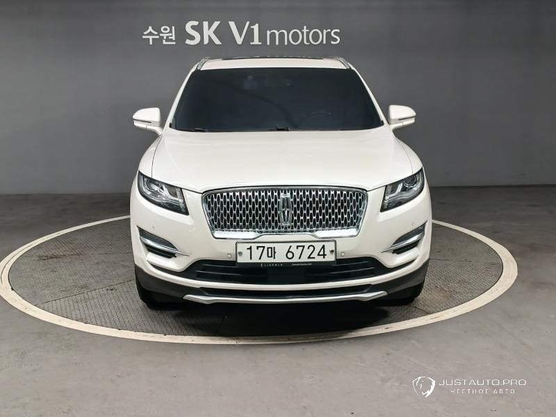 Автомобиль Lincoln MKC