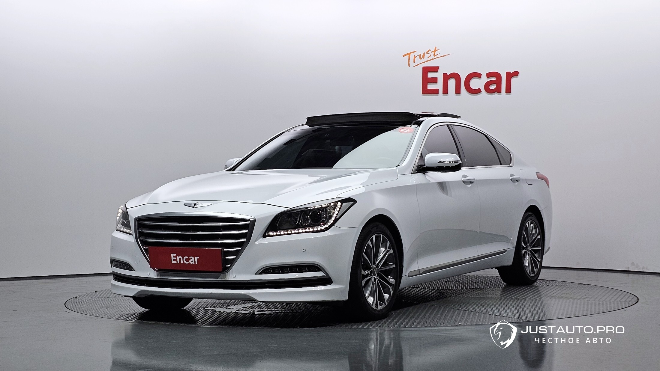 Автомобиль Hyundai Genesis