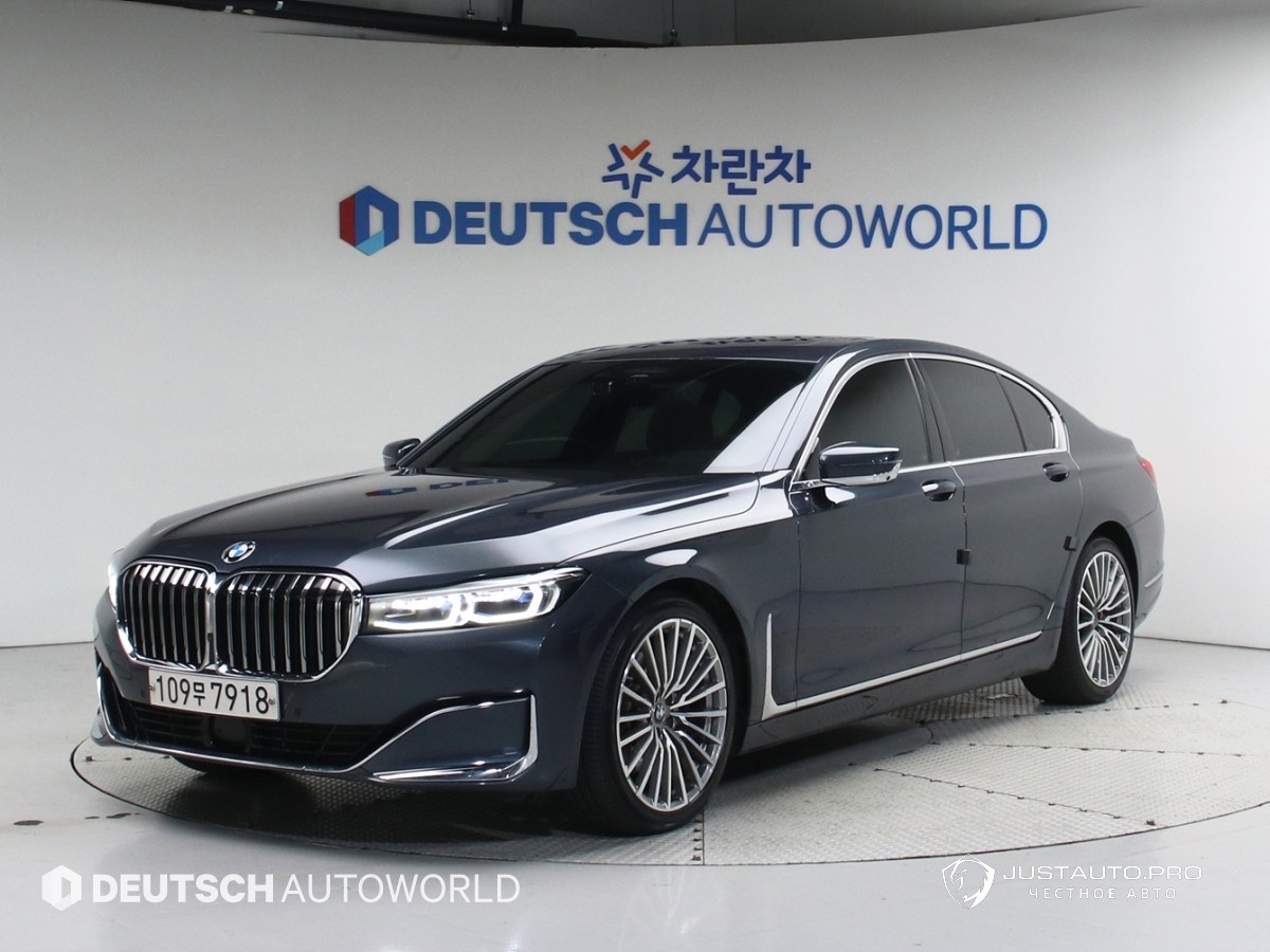 Автомобиль BMW 7-Series