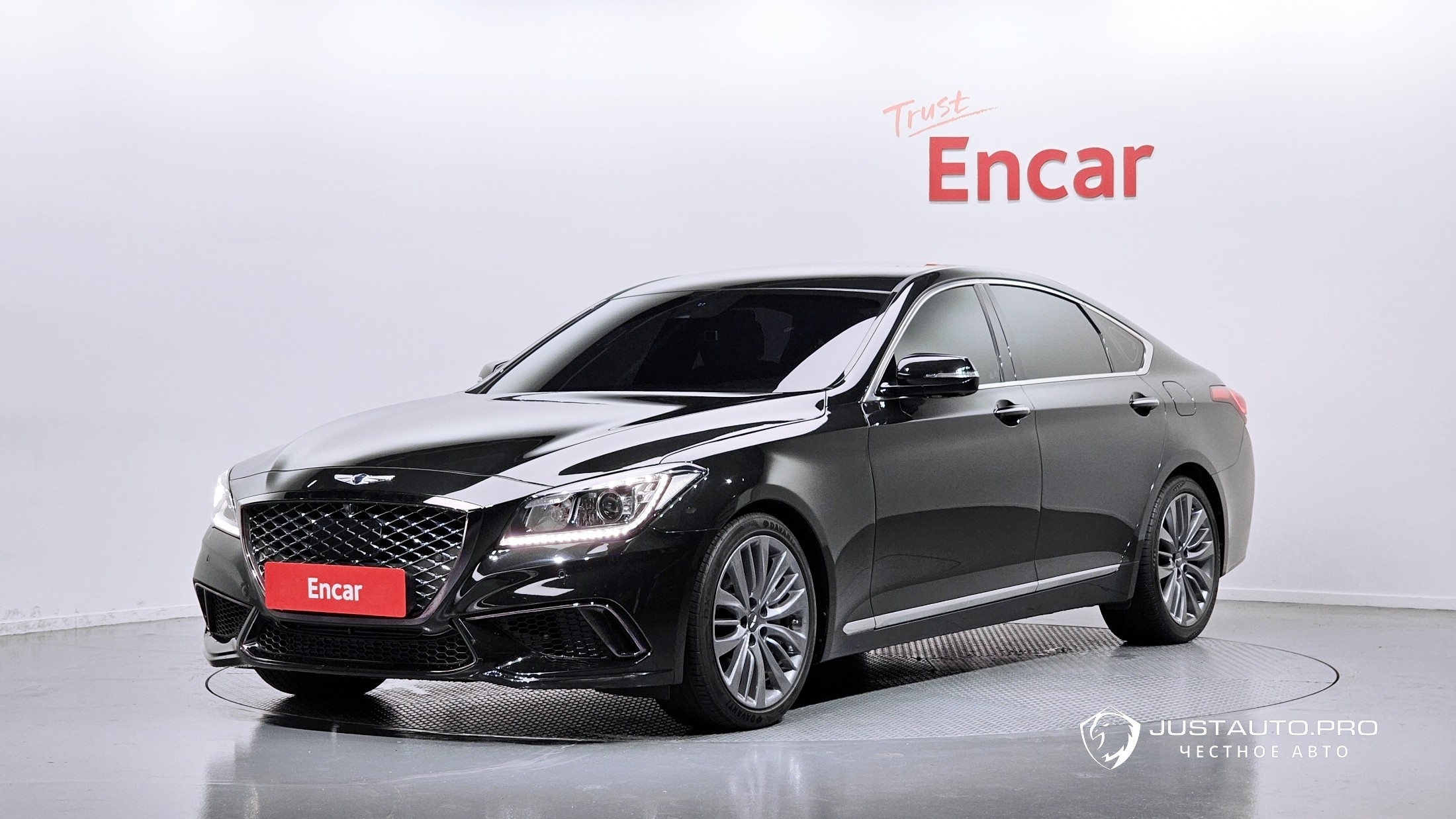 Автомобиль Genesis G80