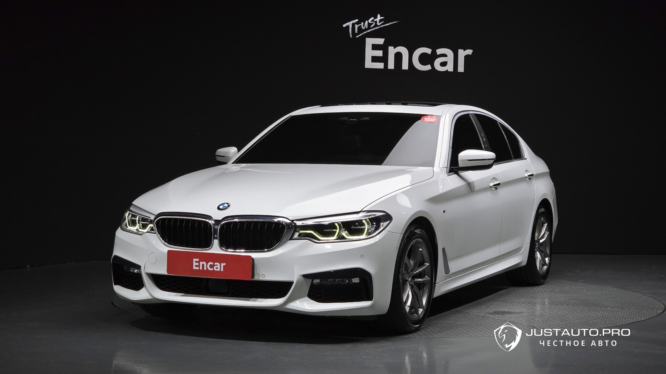 Автомобиль BMW 5-Series