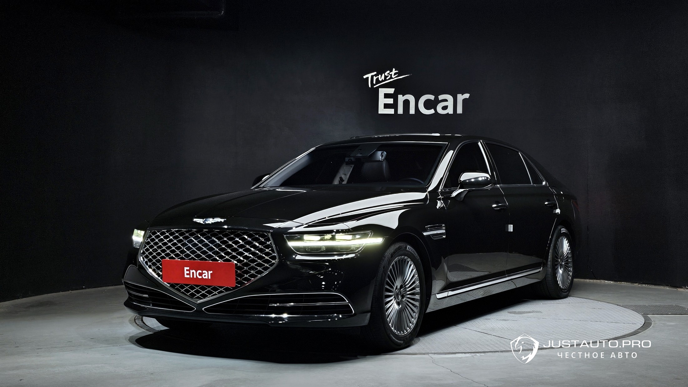 Автомобиль Genesis G90