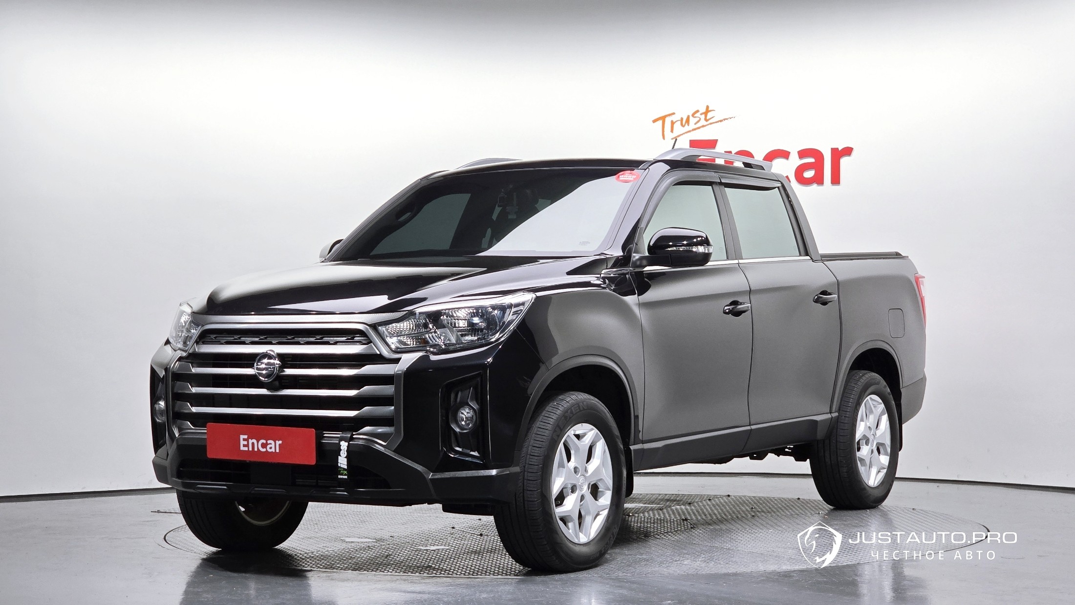 Автомобиль KG_Mobility_Ssangyong Rexton