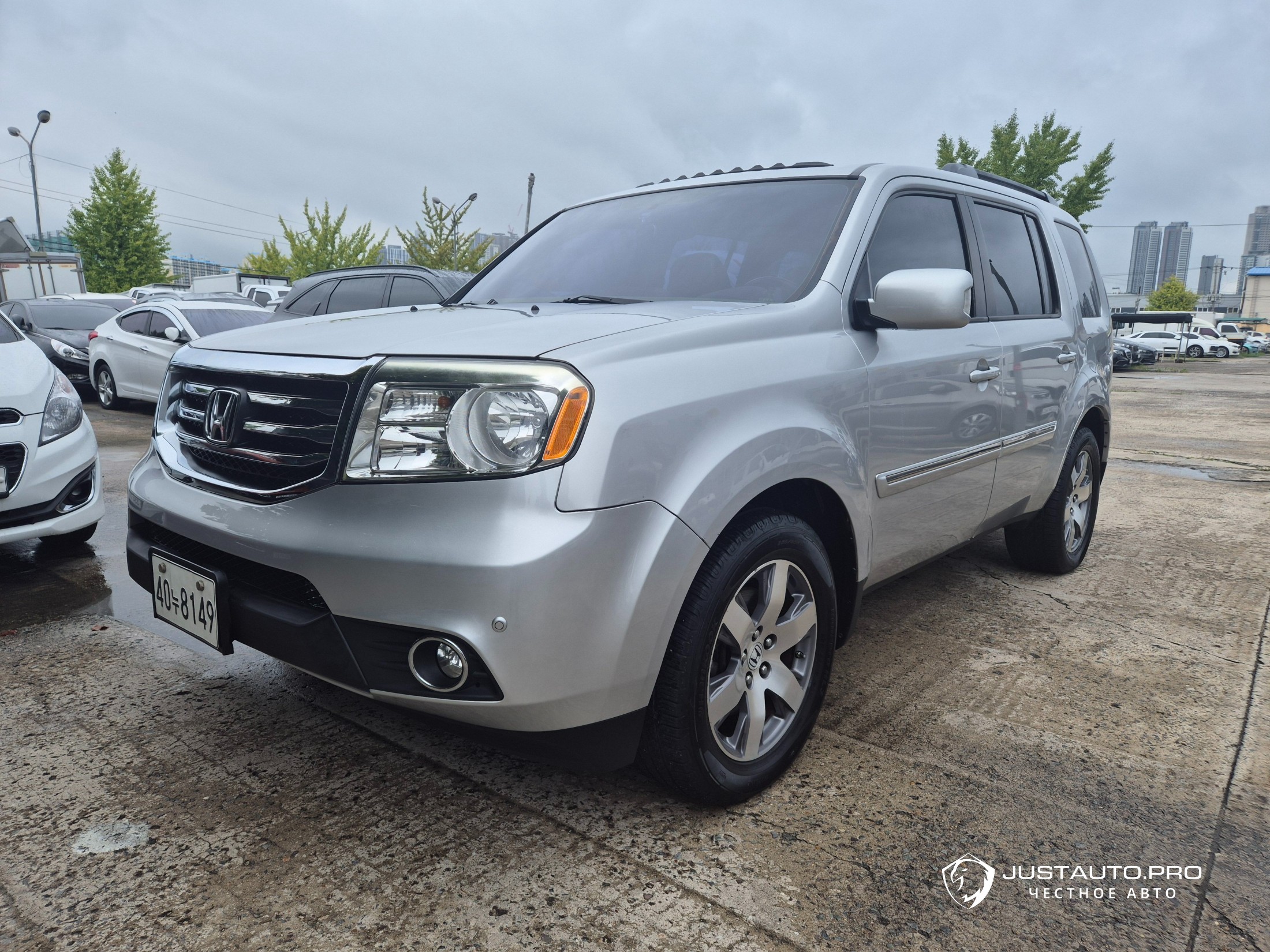 Автомобиль Honda Pilot