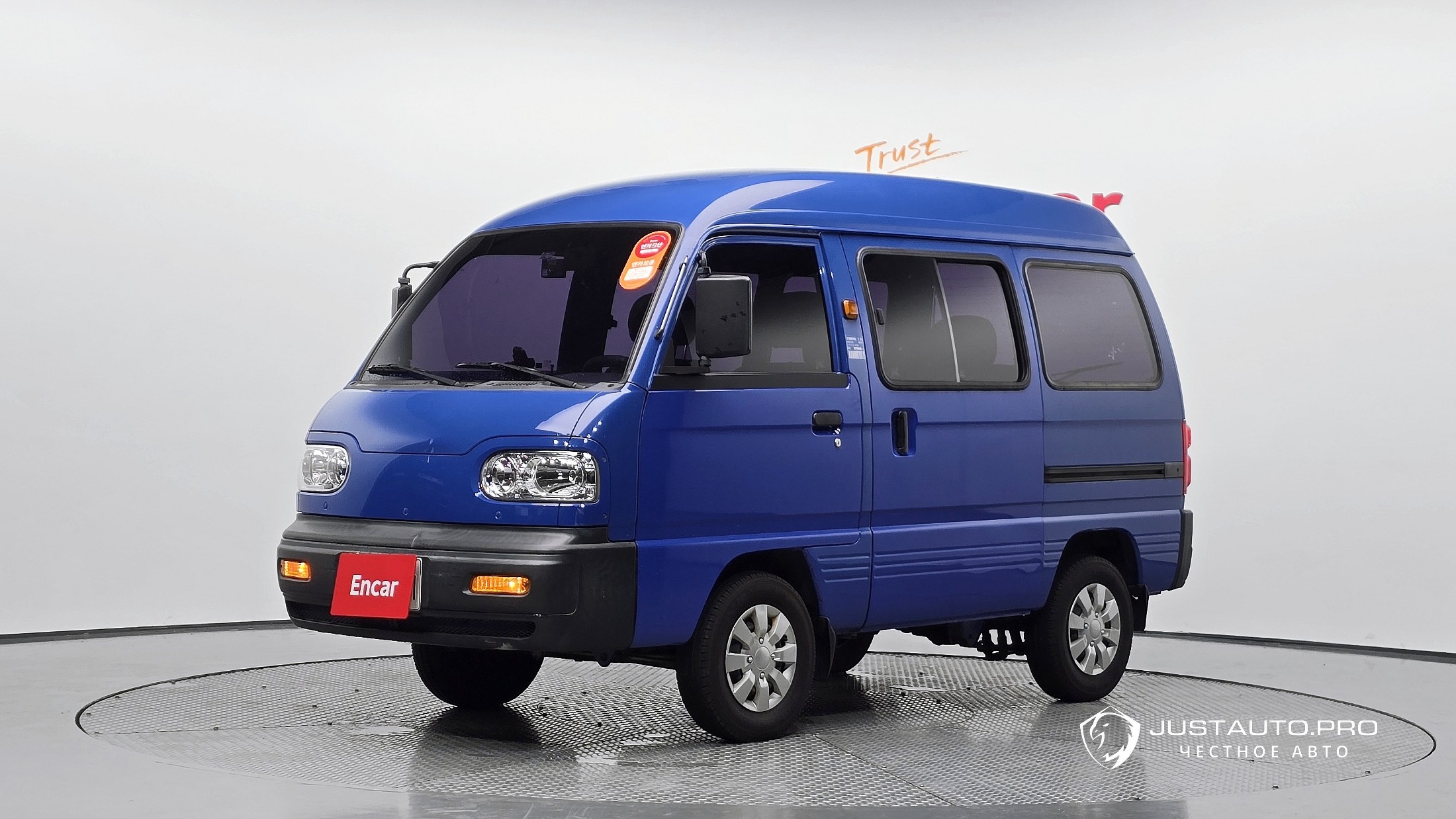 Автомобиль ChevroletGMDaewoo damas