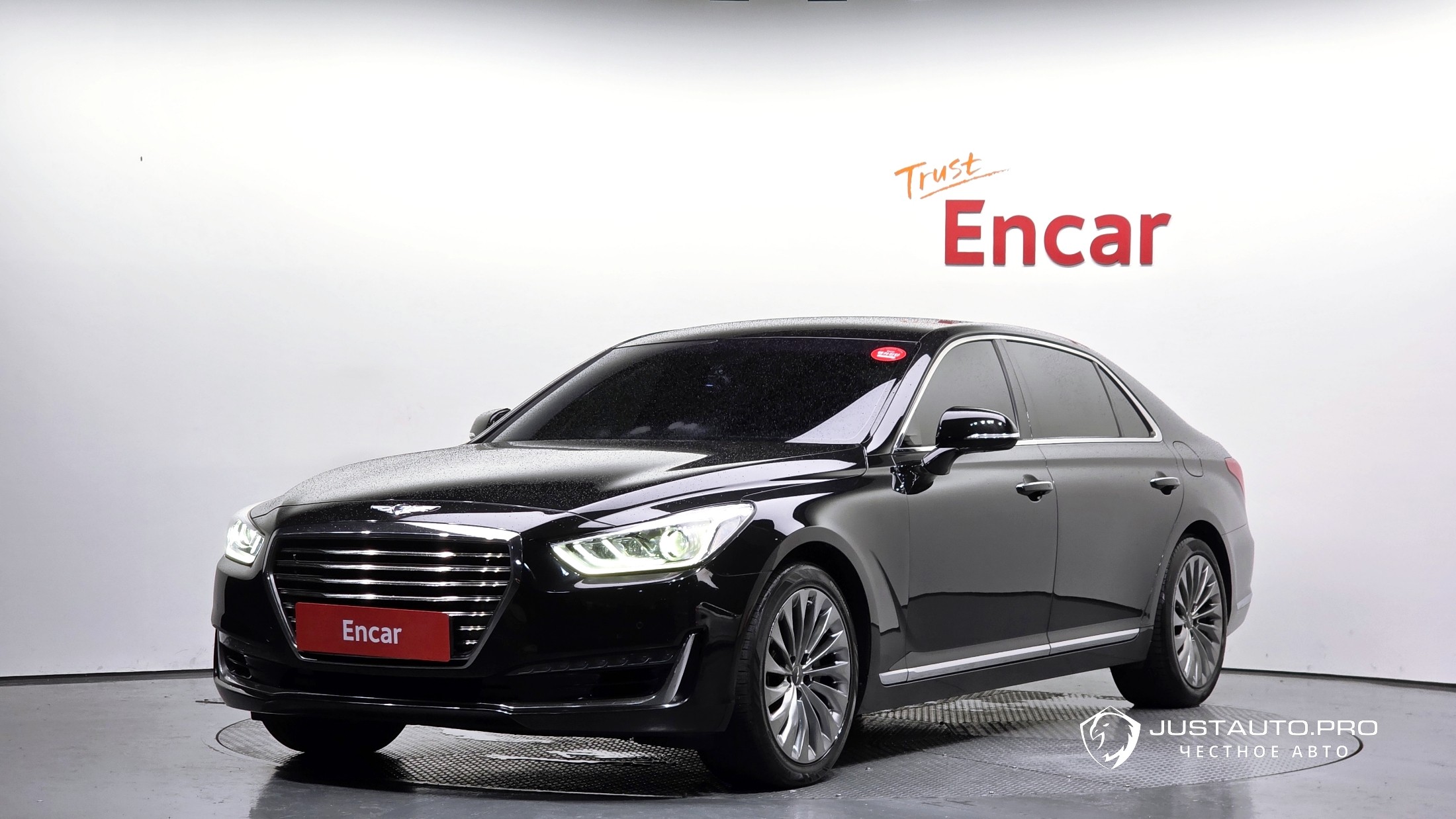 Автомобиль Genesis EQ900